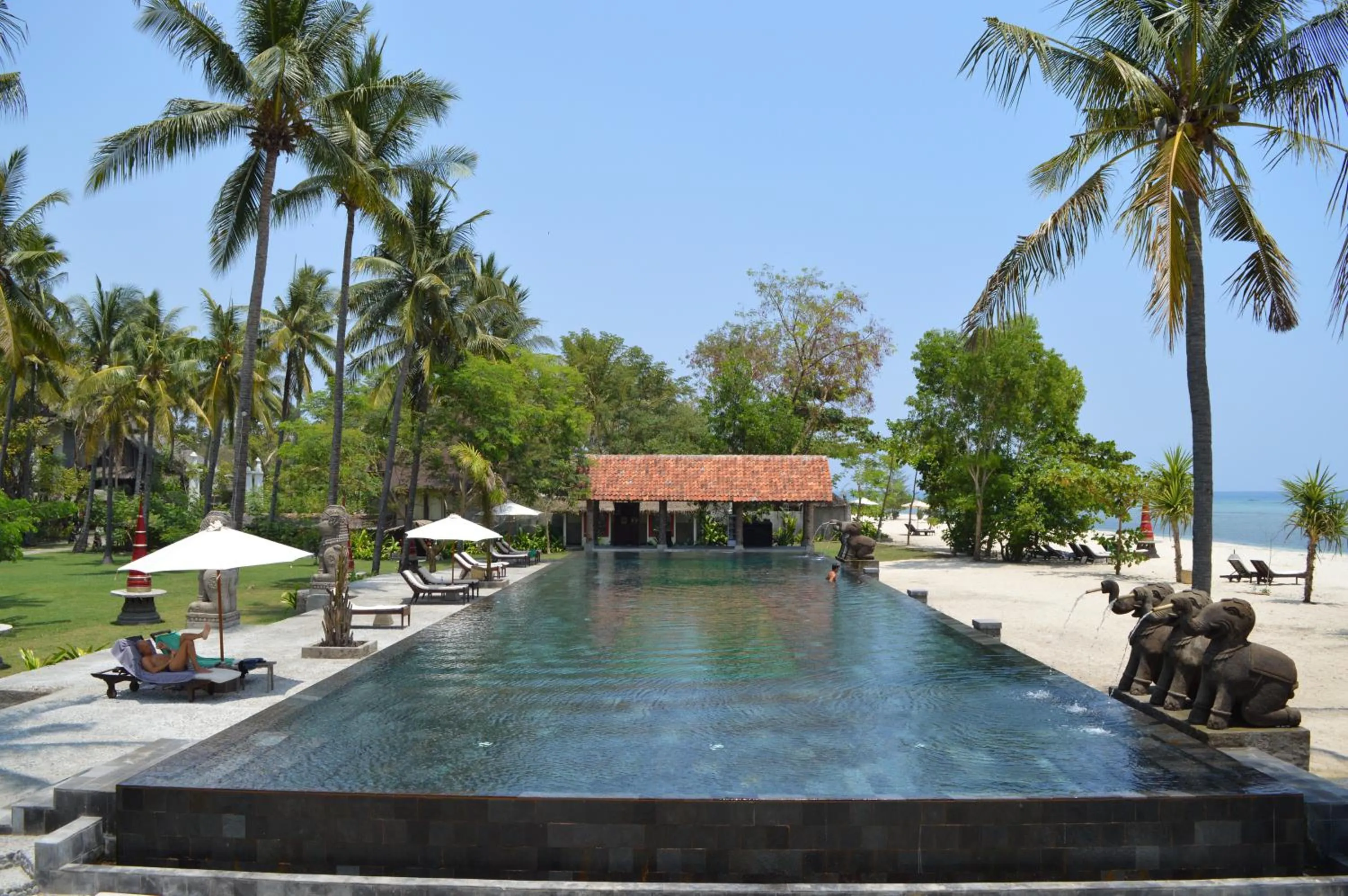 Swimming pool in Hotel Tugu Lombok