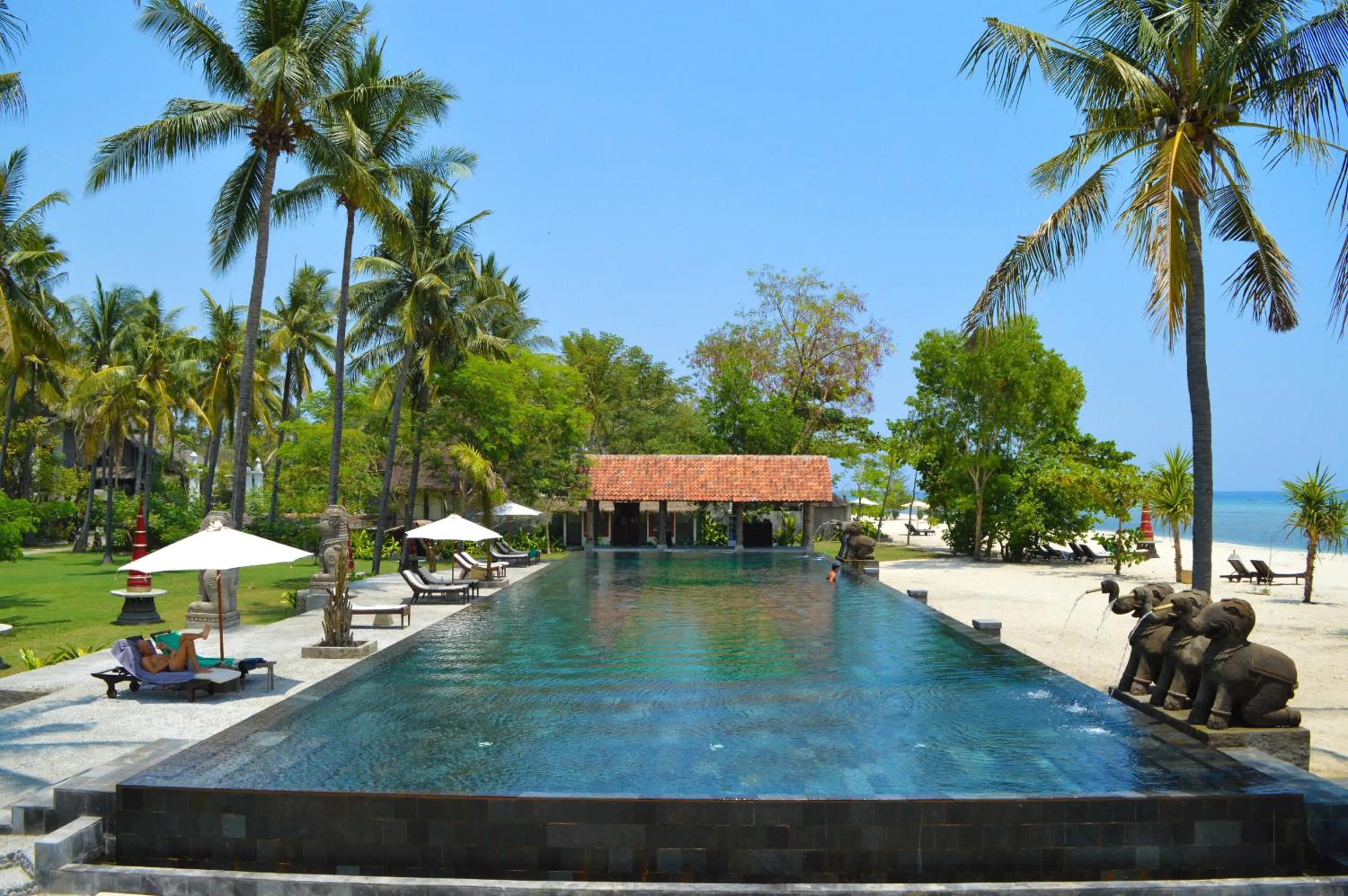 Swimming pool in Hotel Tugu Lombok