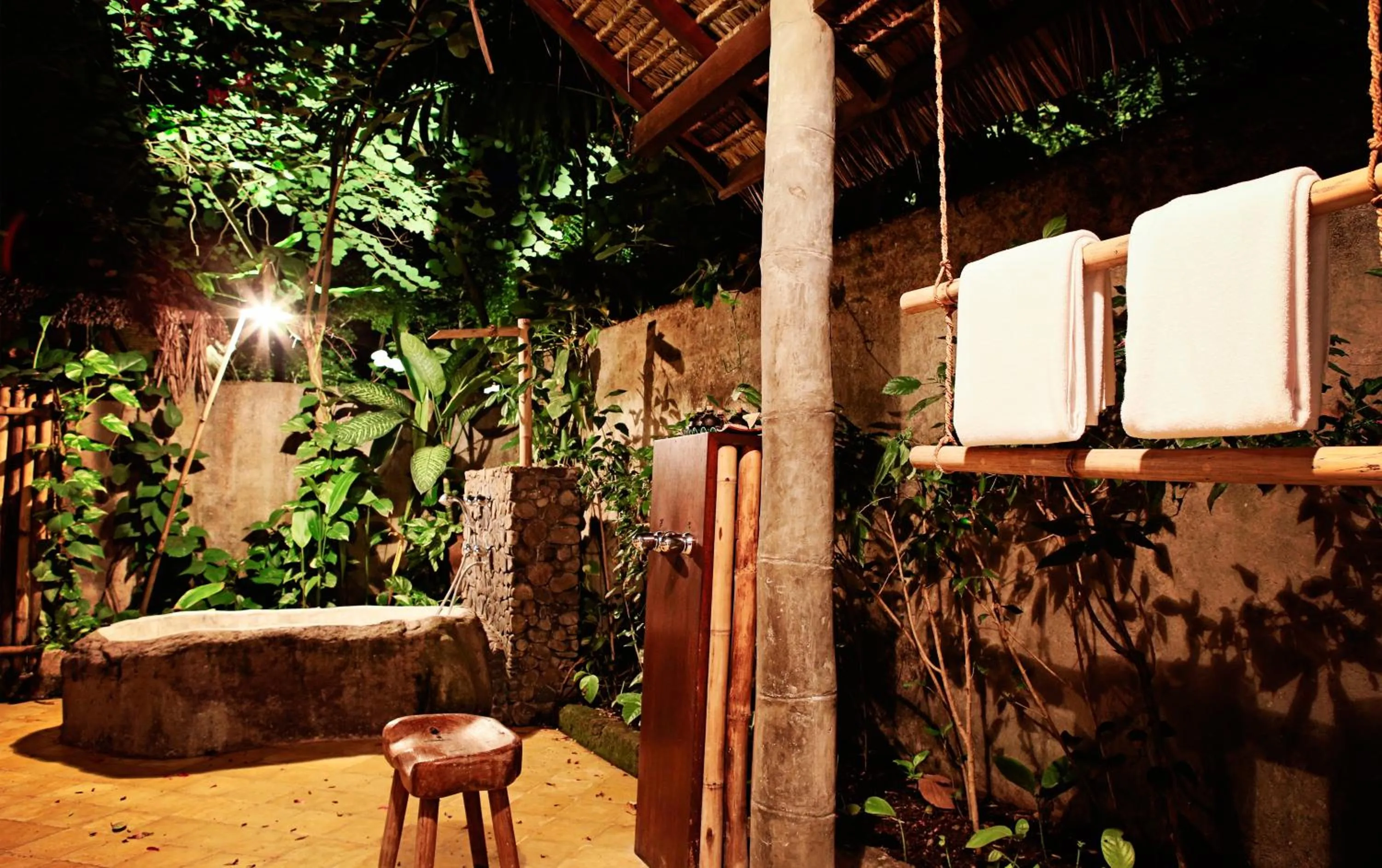 Bathroom in Hotel Tugu Lombok