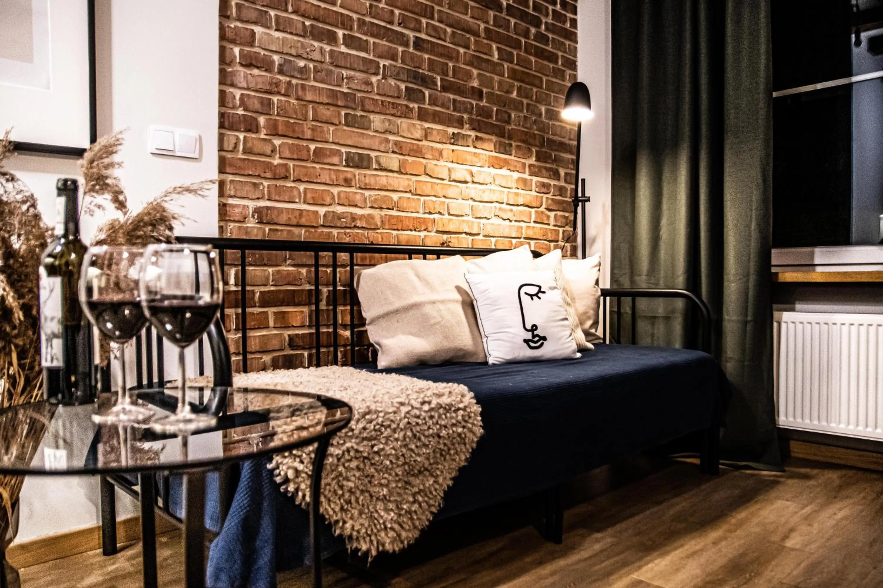 Living room, Bed in Wine Apartments