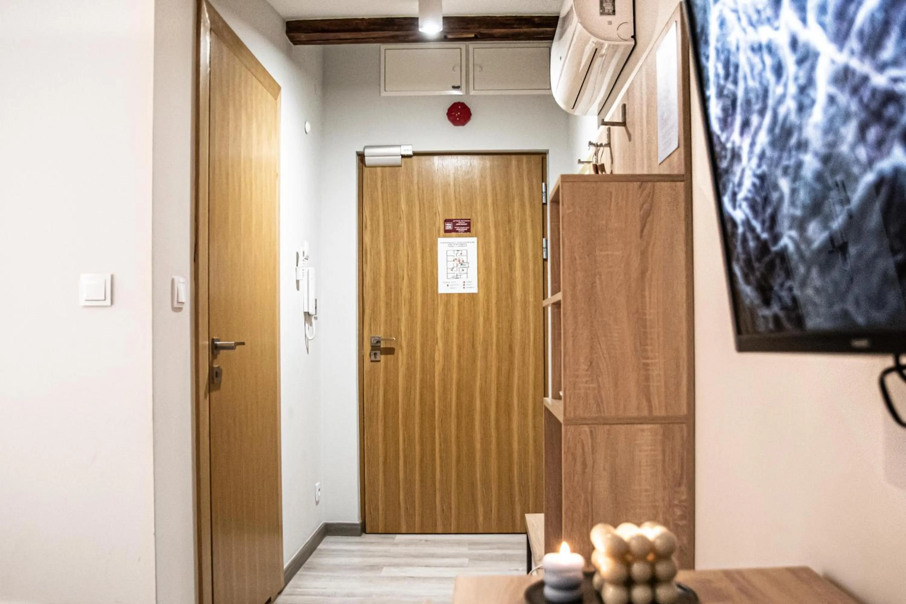 TV and multimedia in Wine Apartments