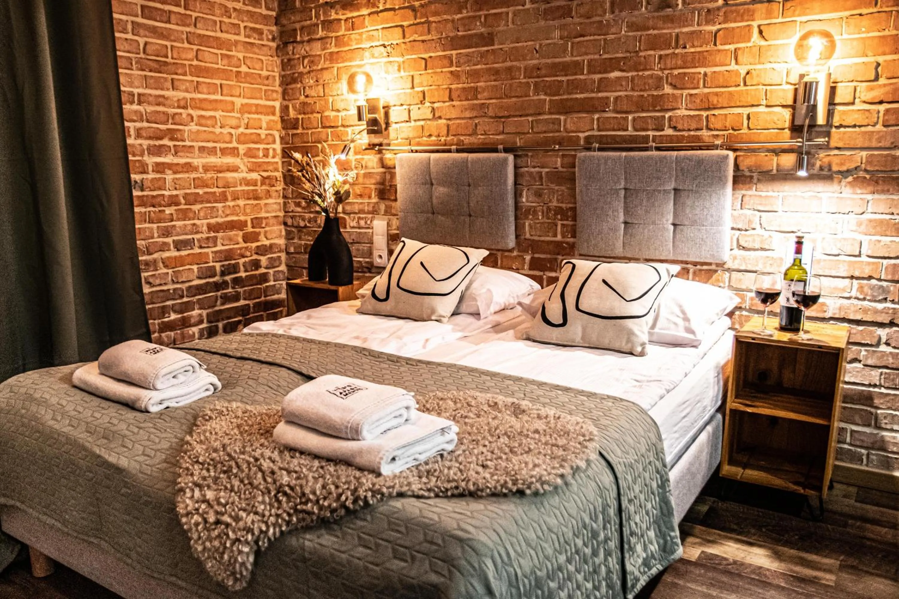 Bed in Wine Apartments