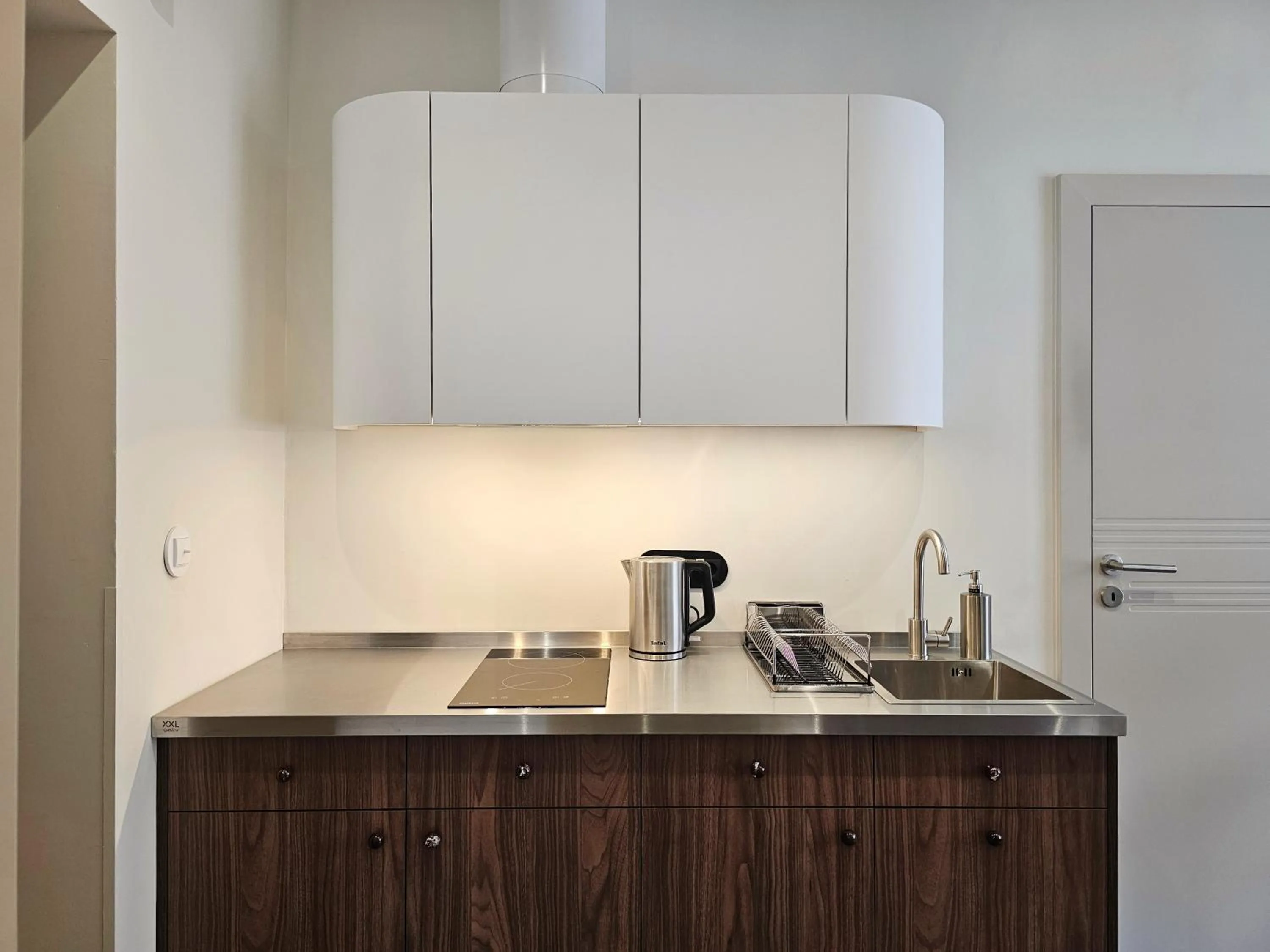 Kitchen or kitchenette in Wine Apartments