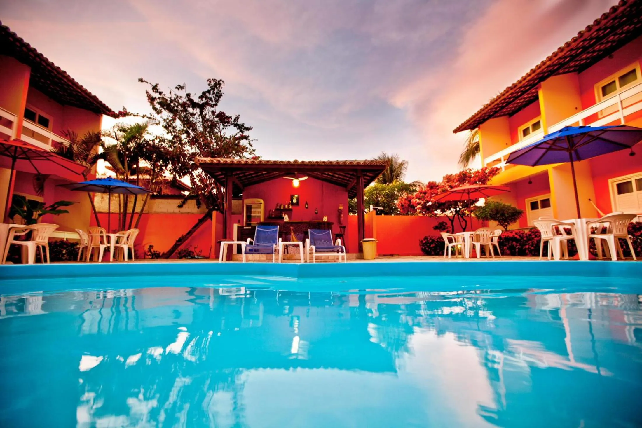 Swimming pool in Capitães de Areia Pousada