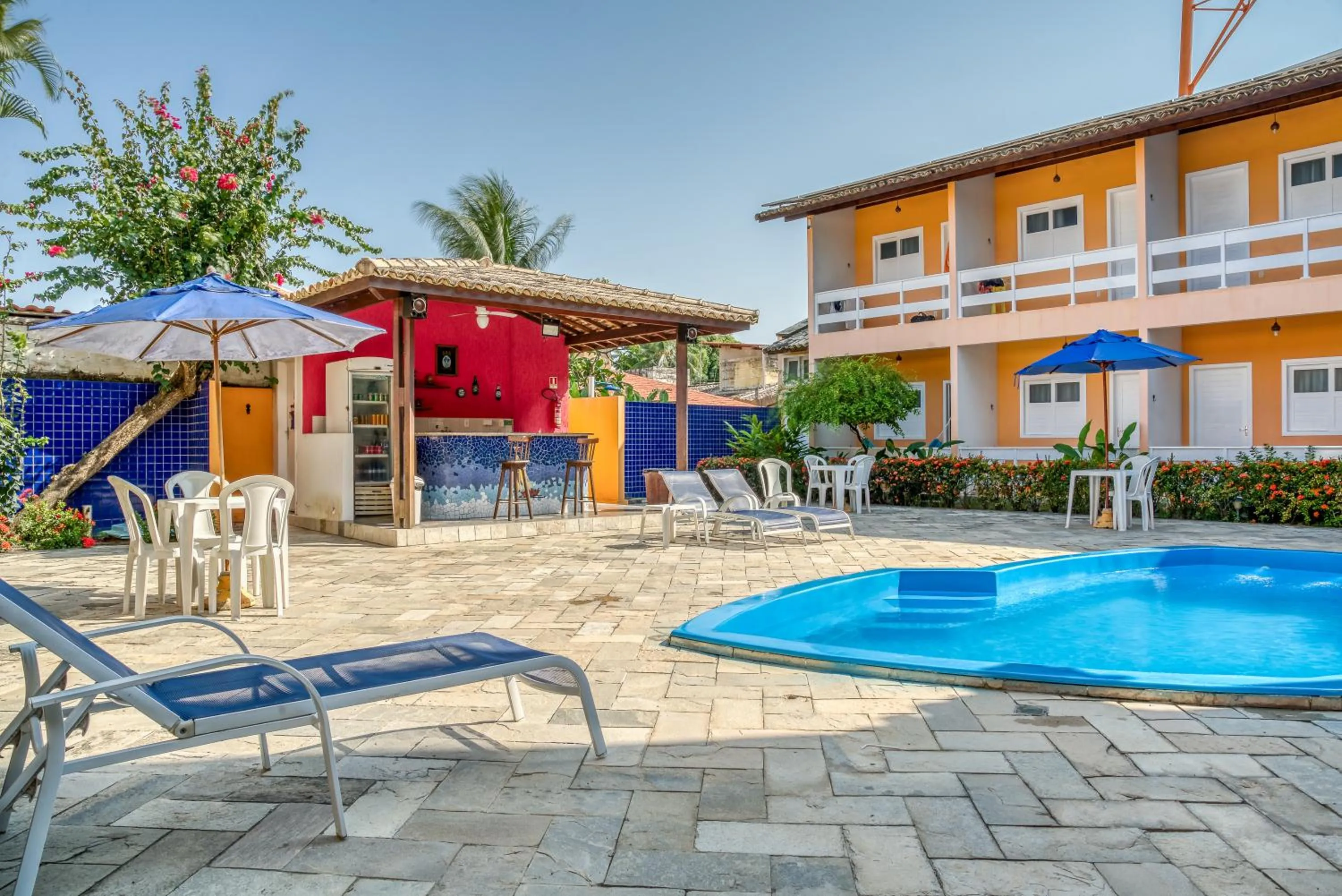 Pool view in Capitães de Areia Pousada