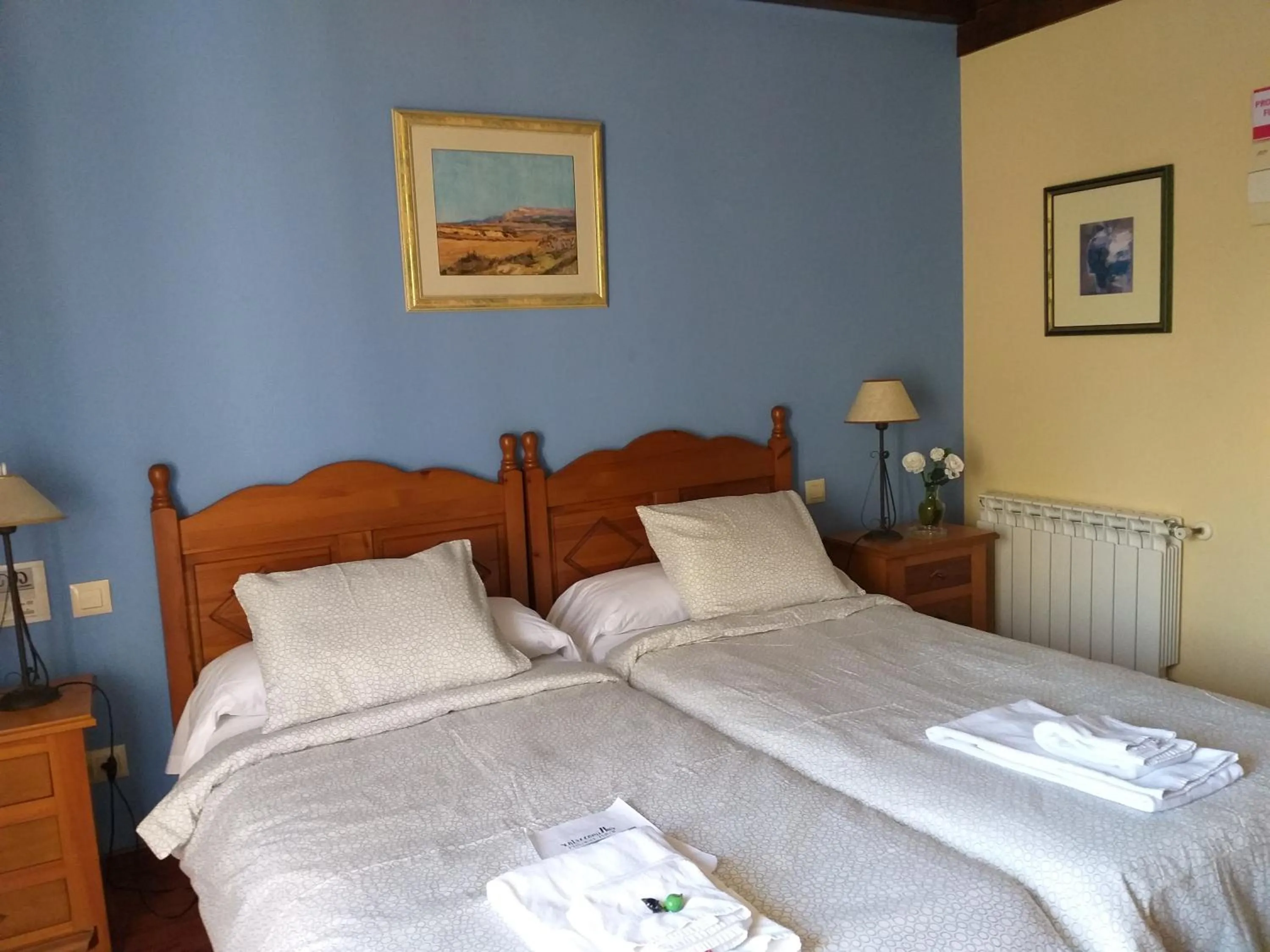 Bed in Posada Rural Entrecomillas