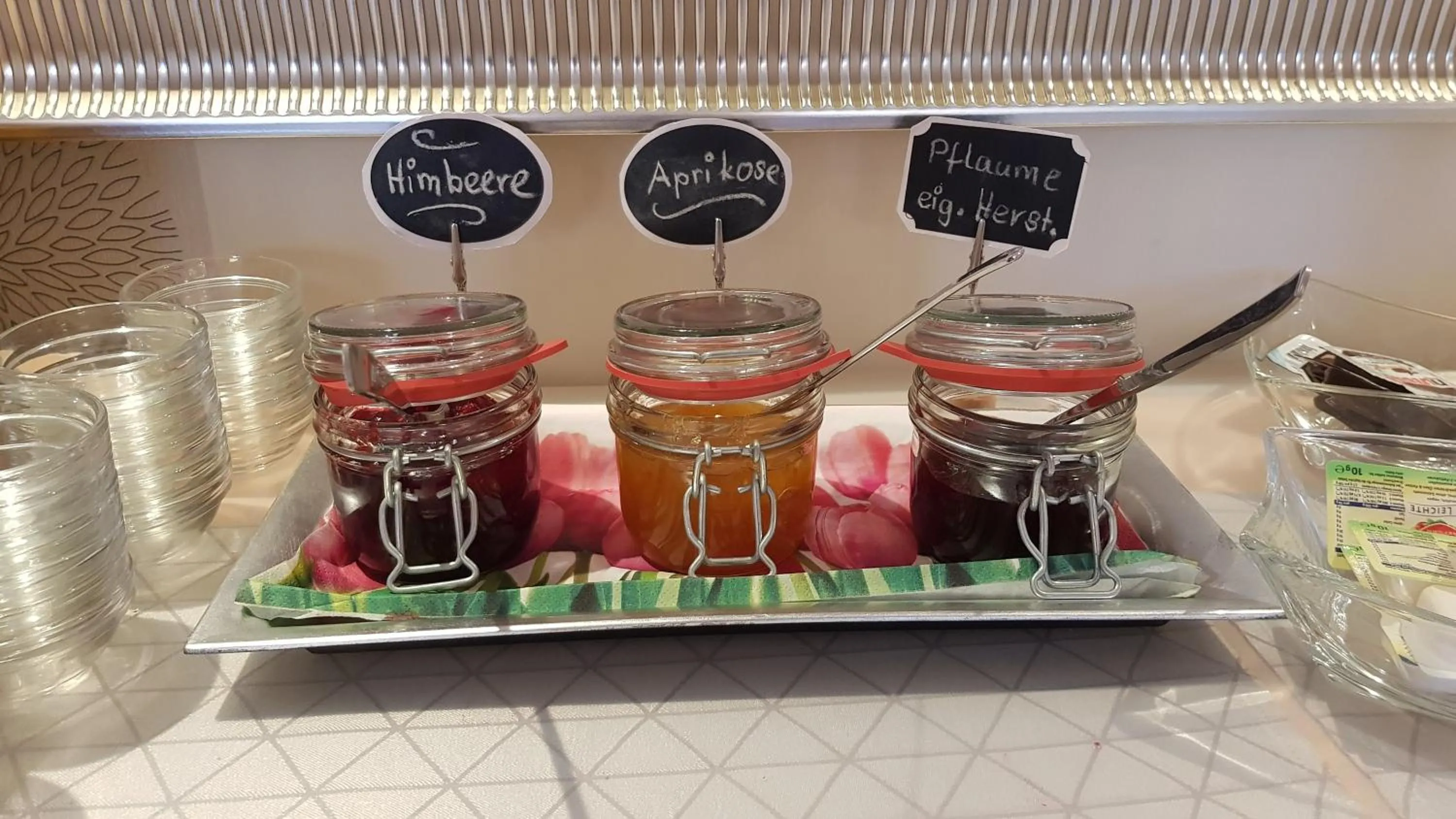 Restaurant/places to eat in Aparthotel am Kurpark