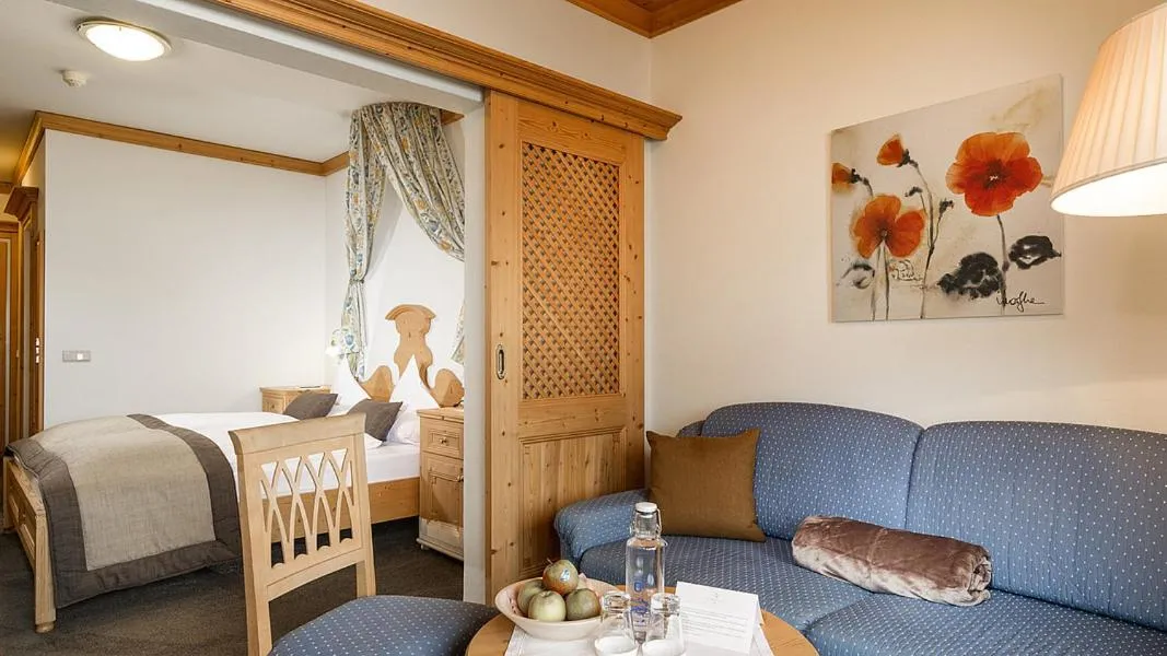 Photo of the whole room, Bed in Der Verdinser Hof