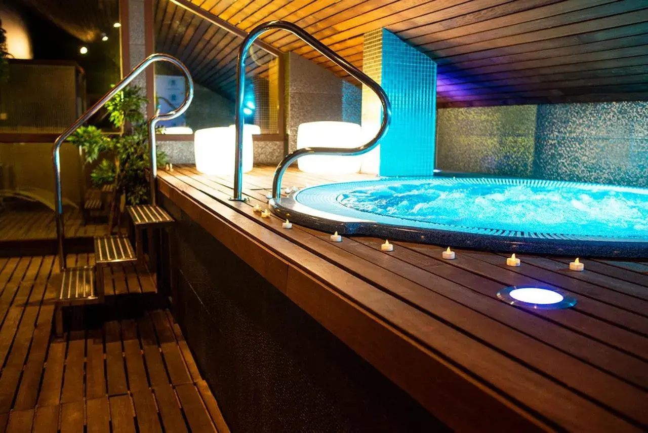 Double or Twin Room with Spa Access in Hotel Sancho Abarca Petit SPA Double or Twin Room with Spa Access in Hotel Sancho Abarca Petit SPA