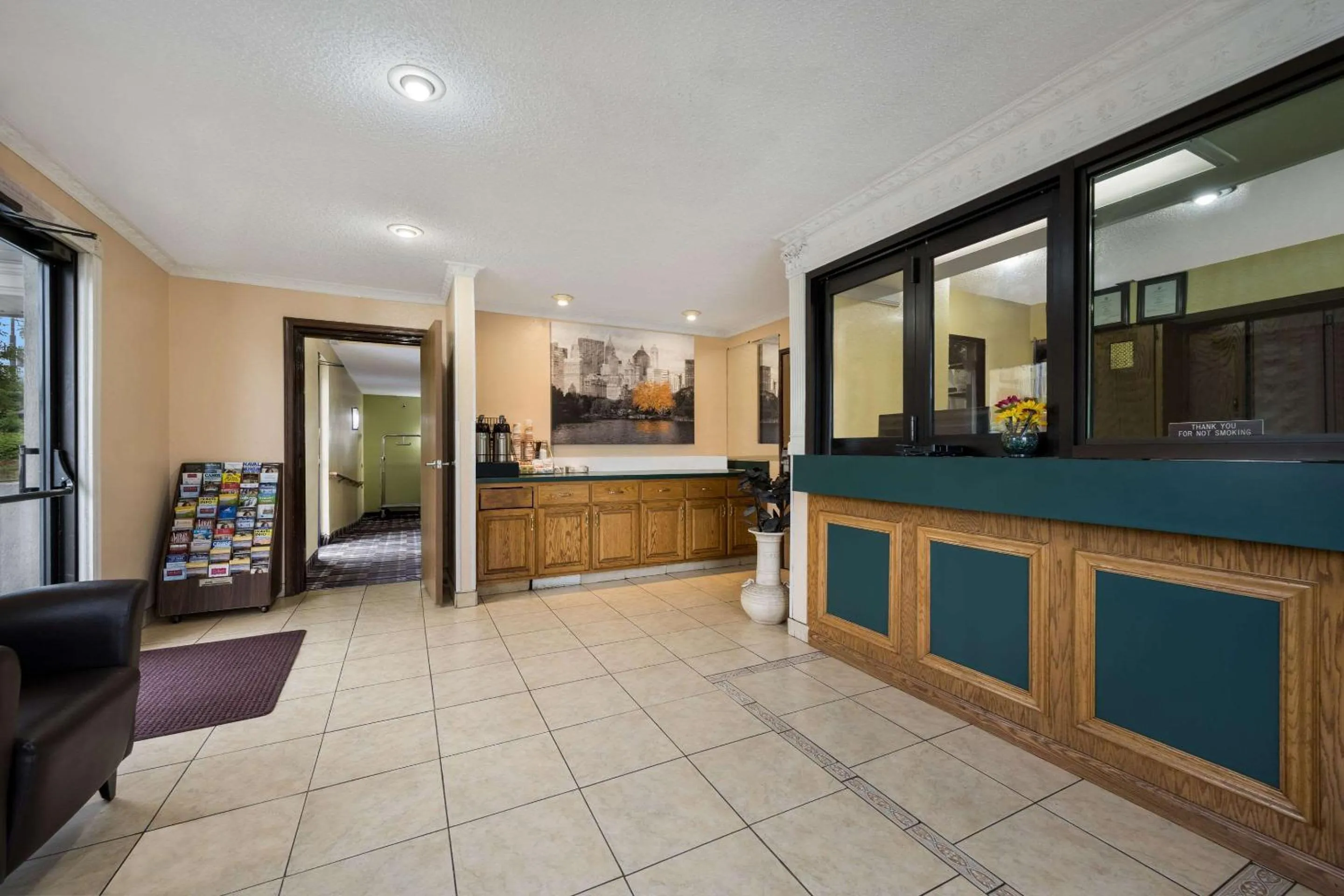 Lobby or reception in Econo Lodge Spotsylvania Town Center