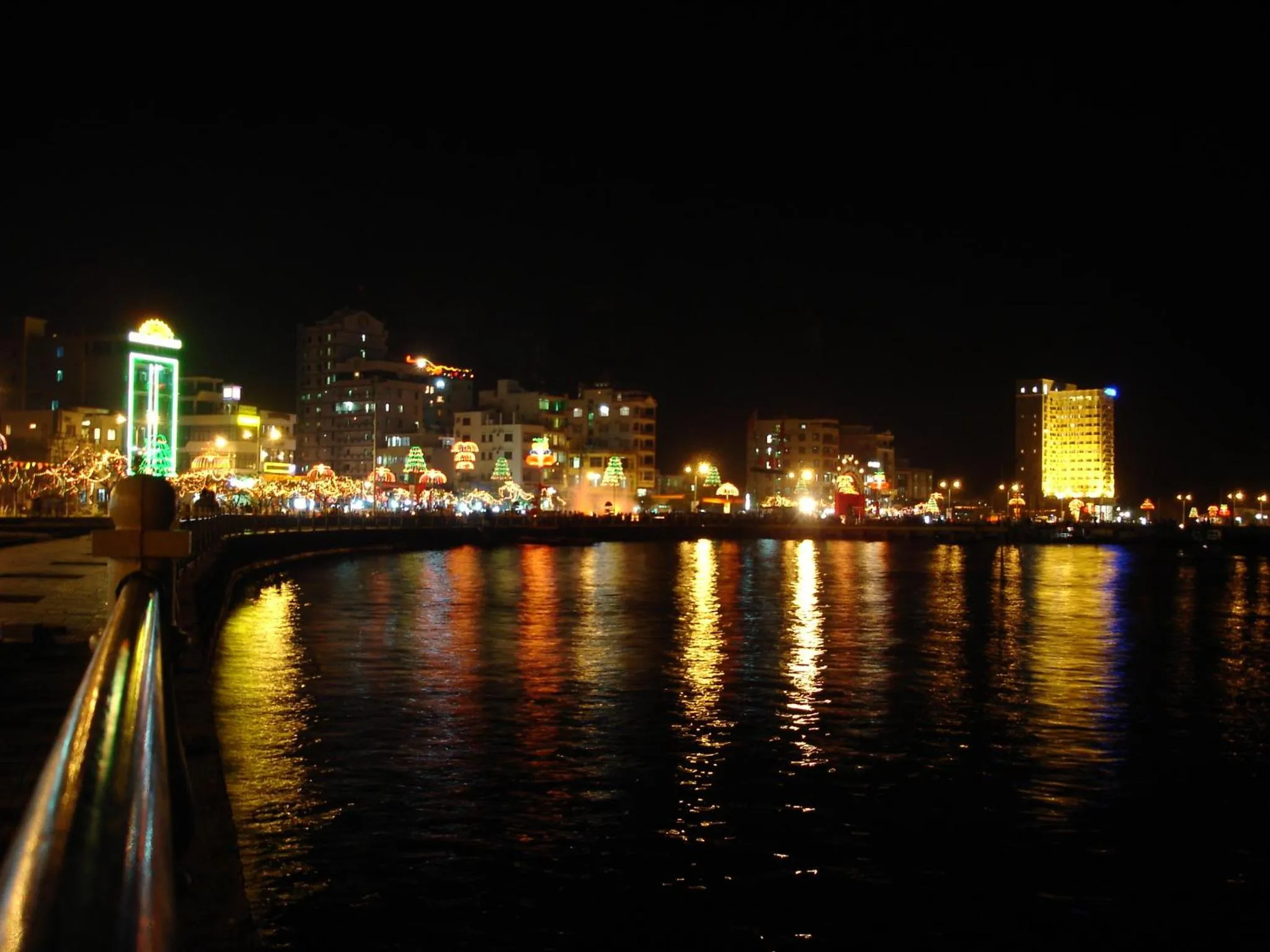 Nearby landmark in Phuong Dong Hotel