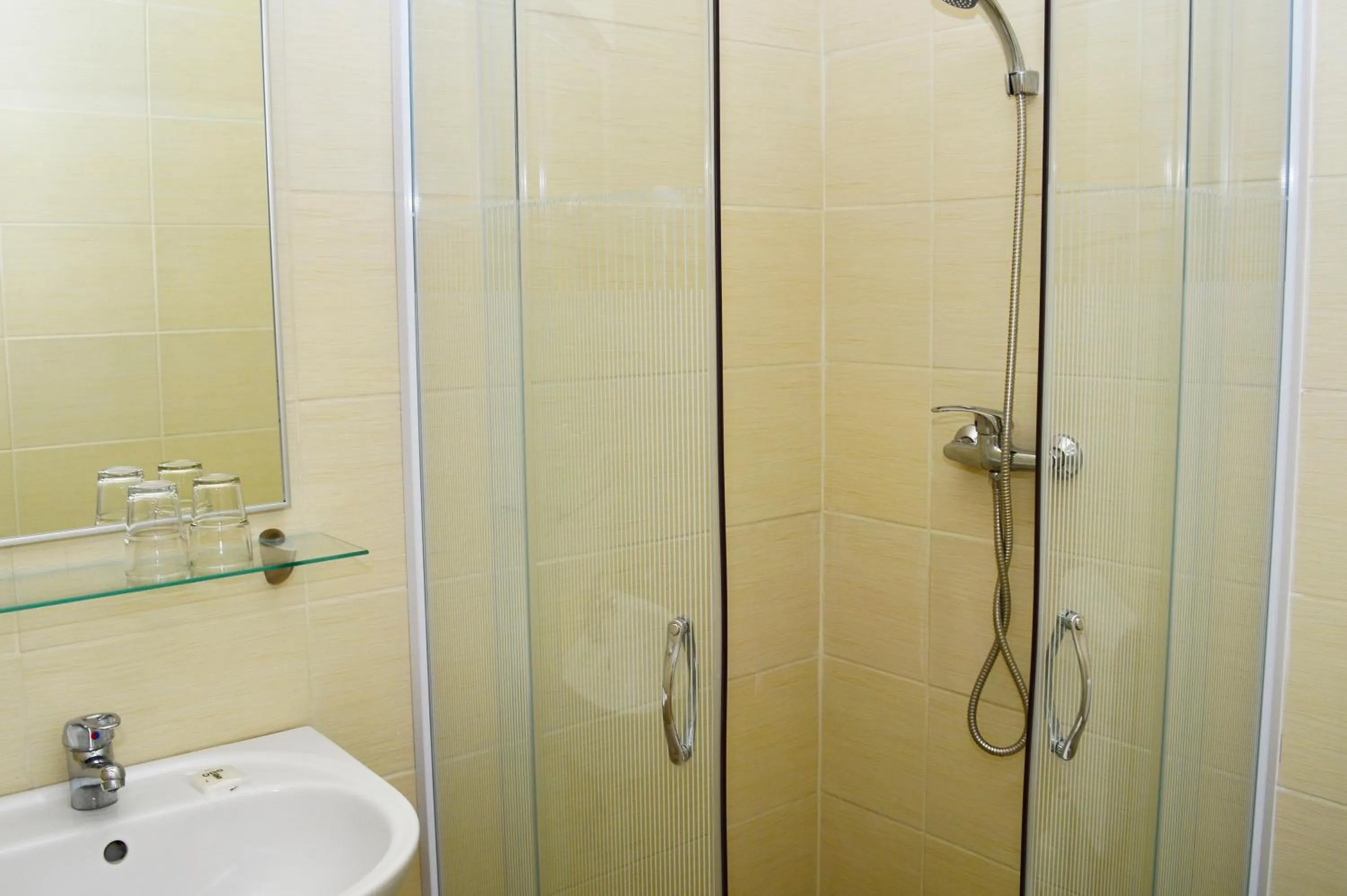 Bathroom in Centrooms House