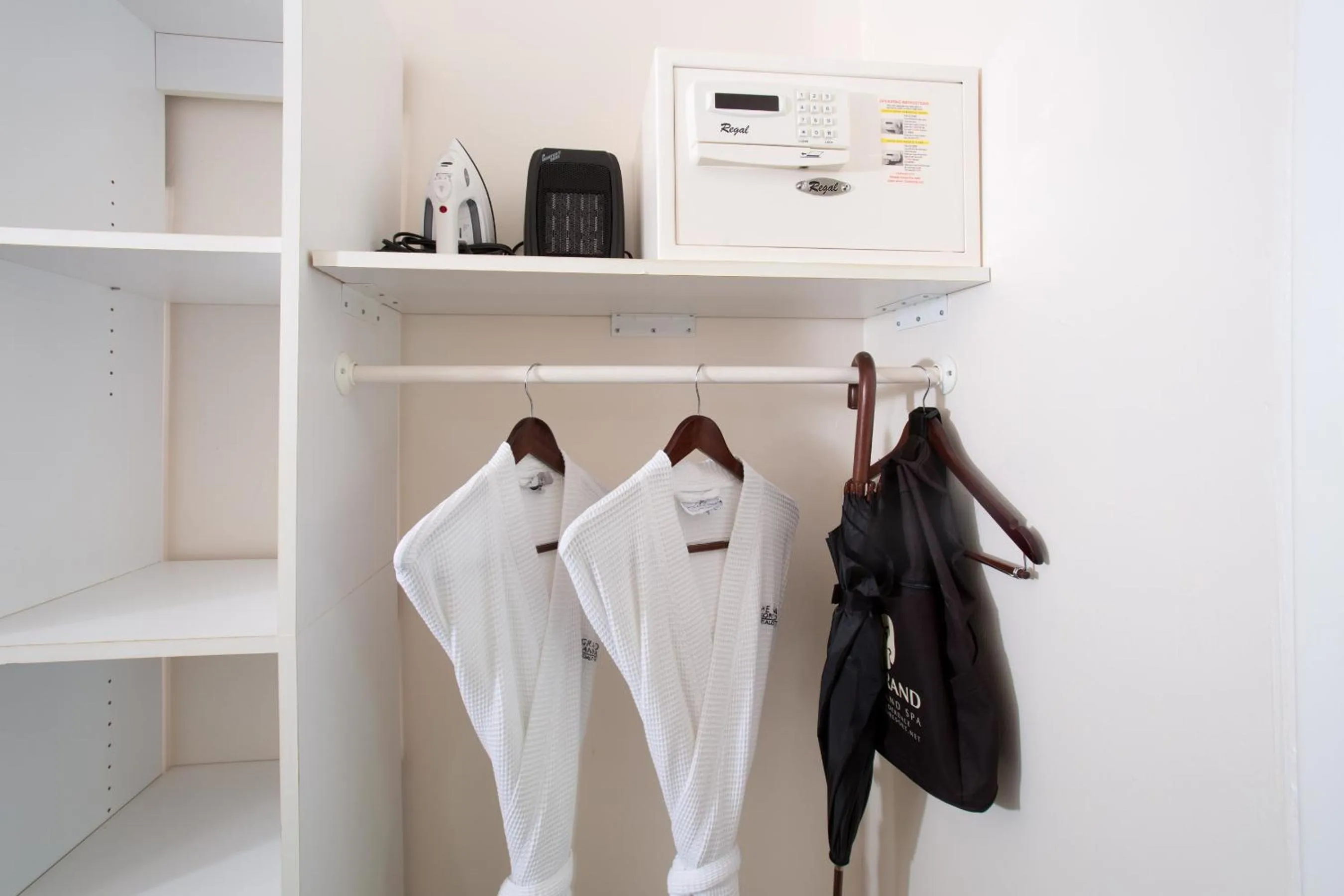 Area and facilities in The Grand Resort and Spa & Worthington All Male