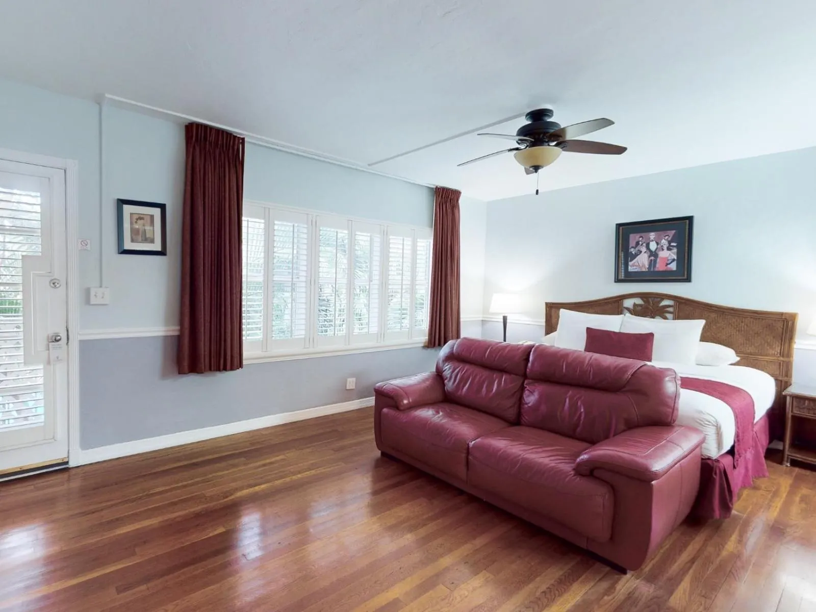 Bed in The Grand Resort and Spa & Worthington All Male