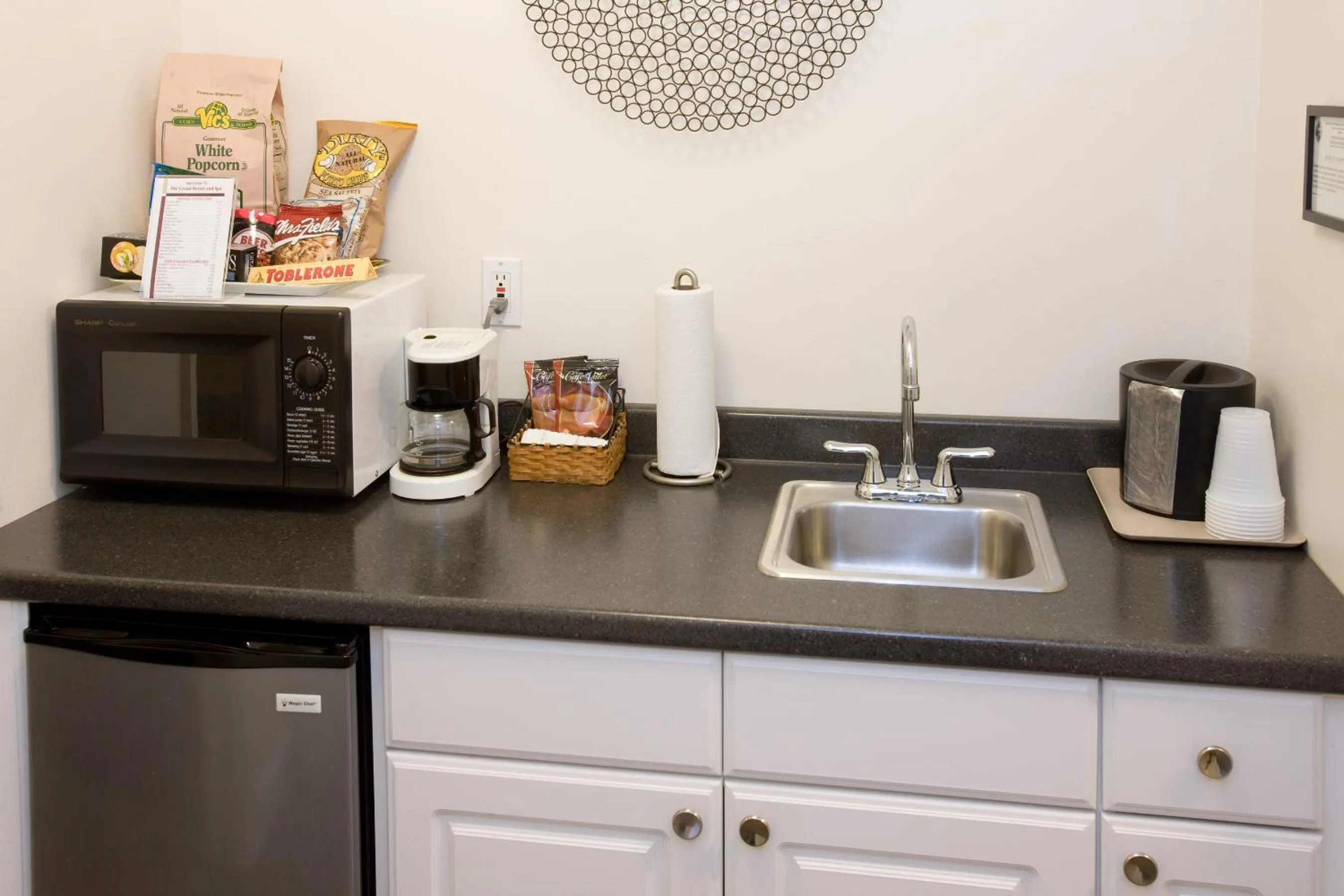 Kitchen or kitchenette in The Grand Resort and Spa & Worthington All Male