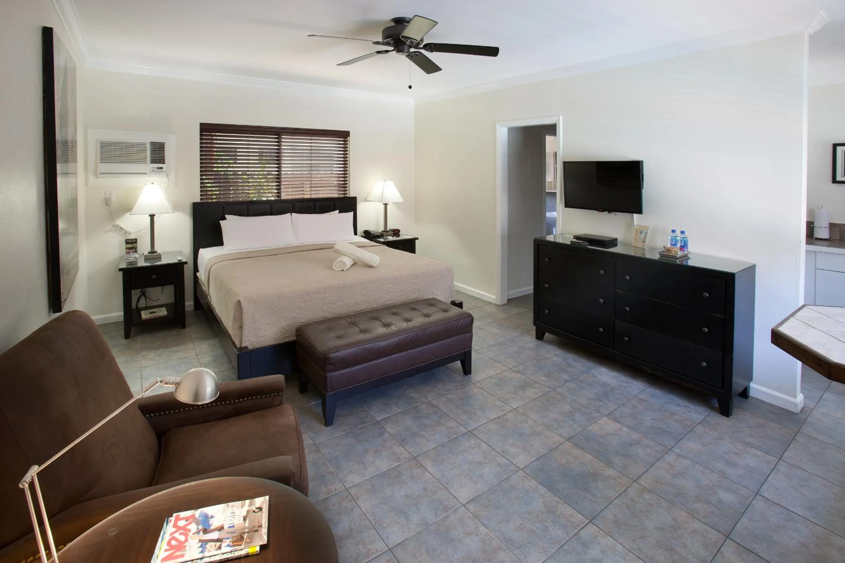 Bed in The Grand Resort and Spa & Worthington All Male