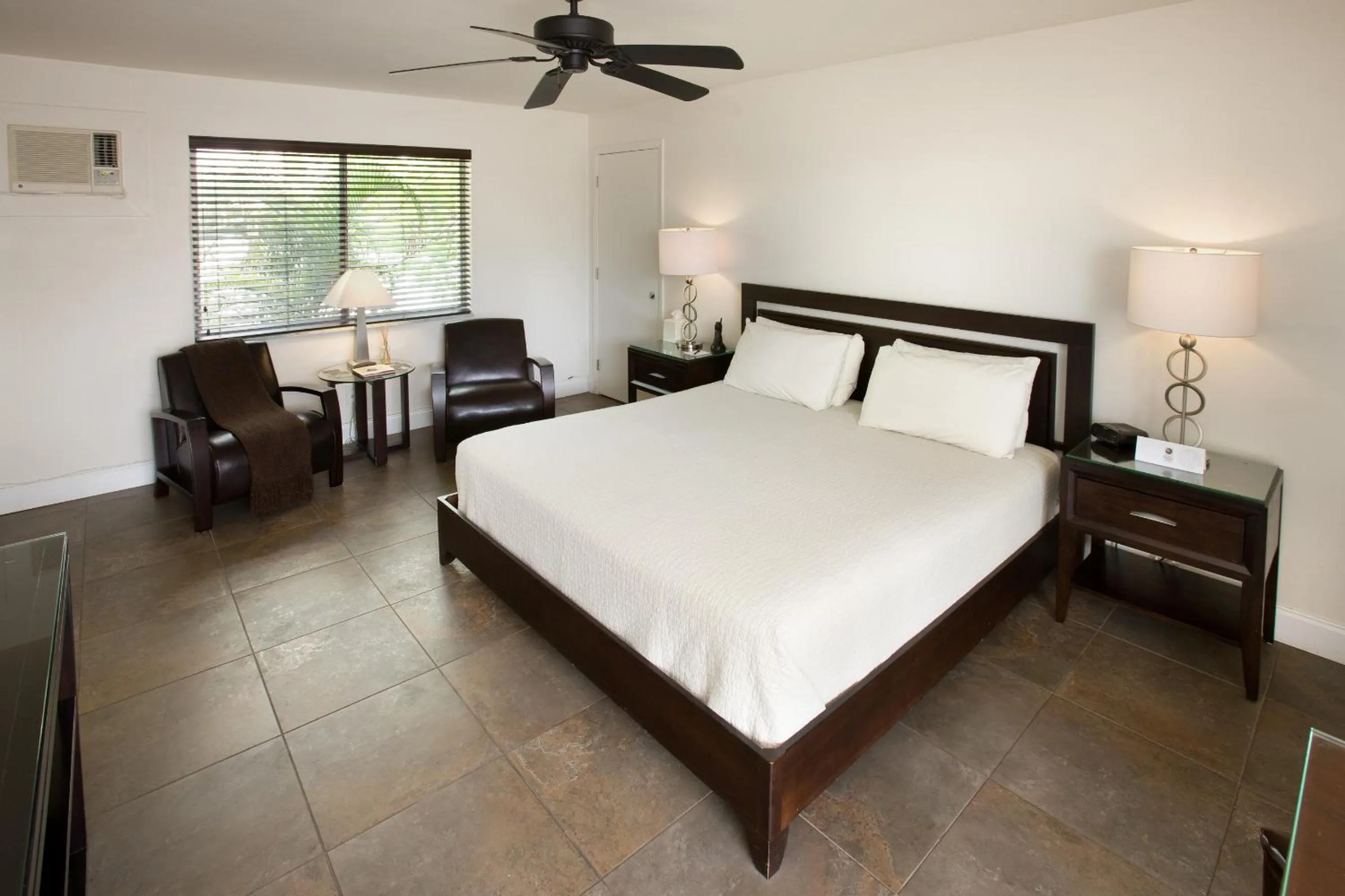 Bed in The Grand Resort and Spa & Worthington All Male