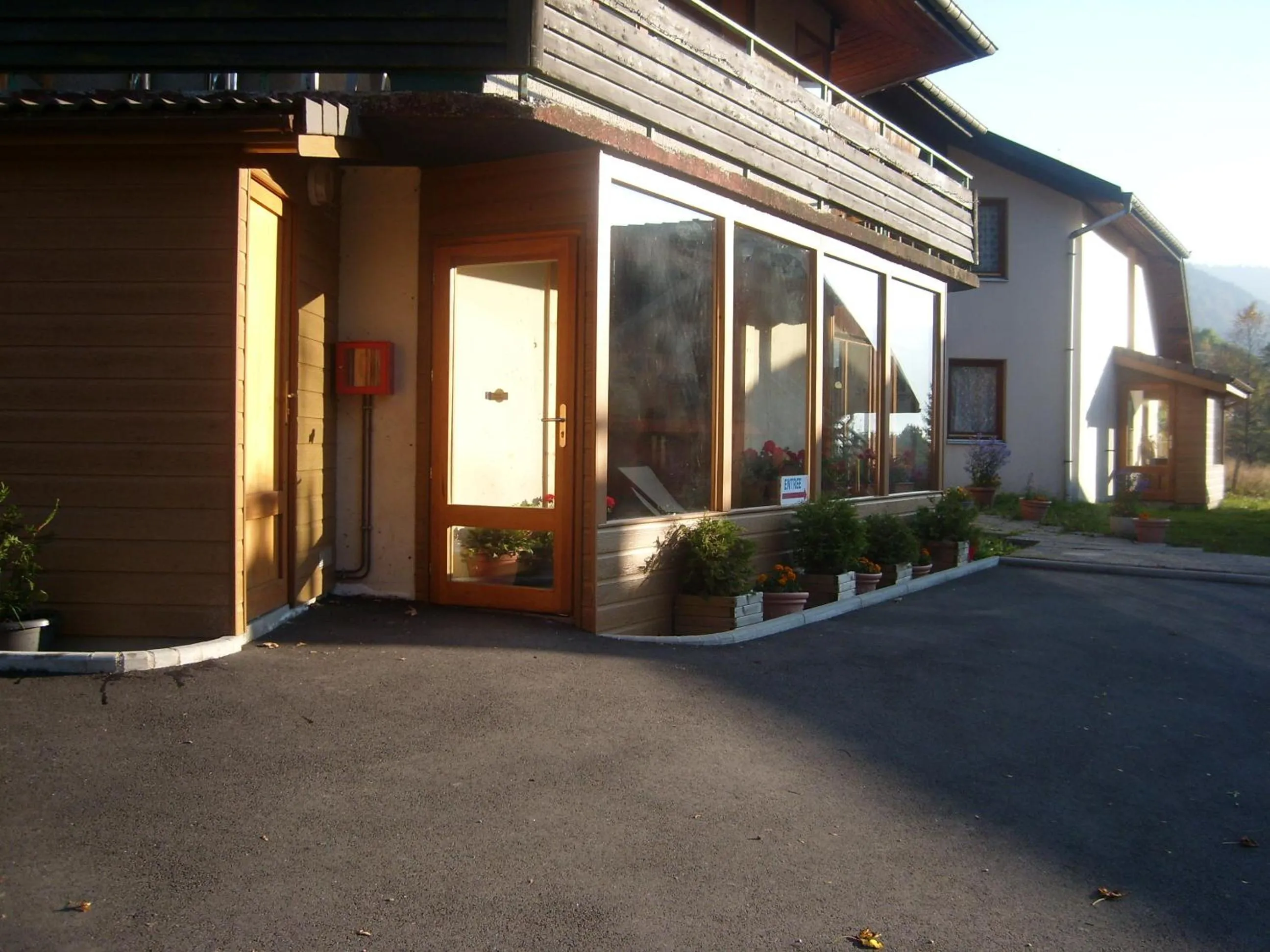 Property building in Hotel Restaurant Home Des Hautes Vosges