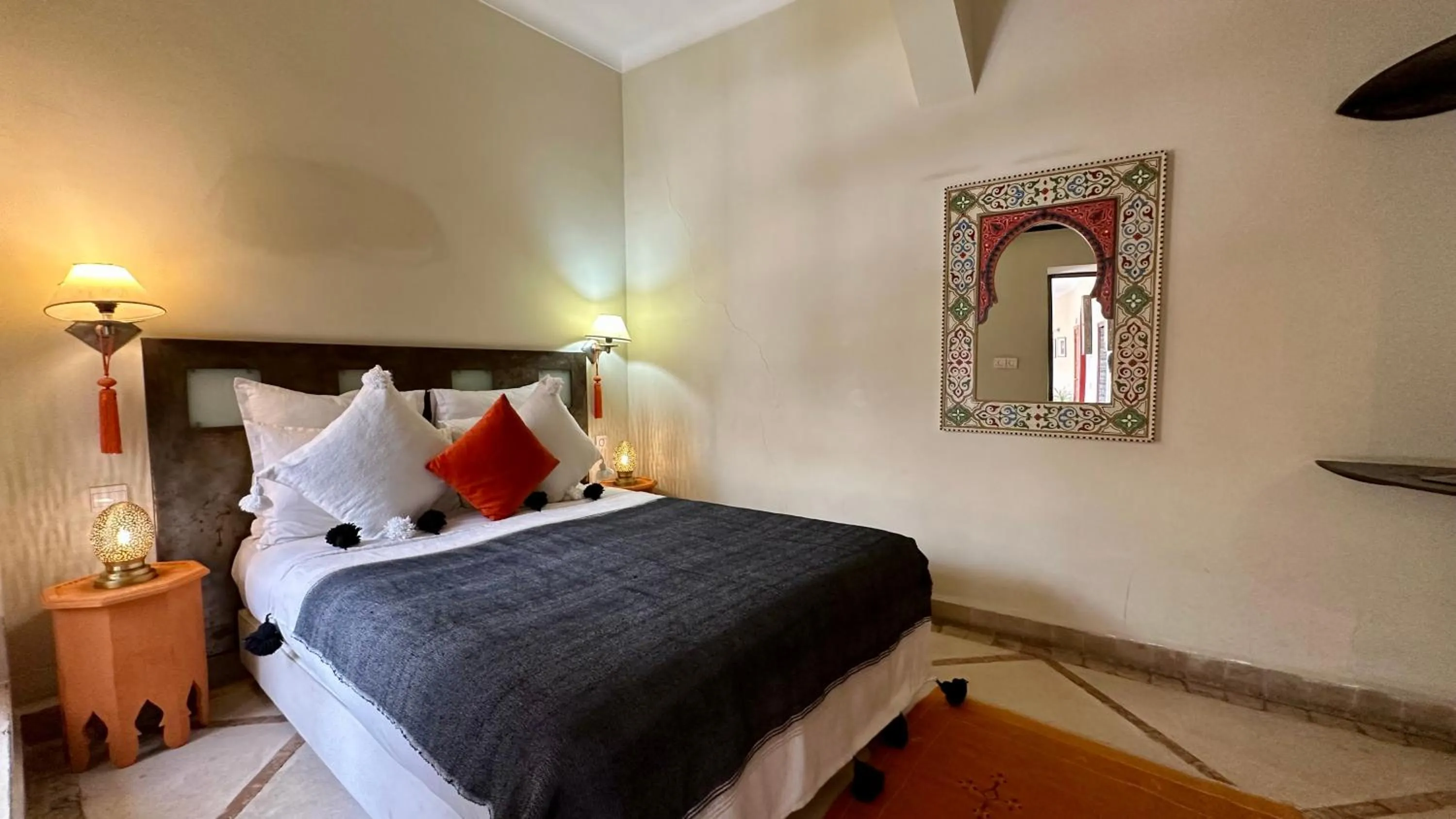 Bedroom, Bed in Riad Jardin Des Rêves
