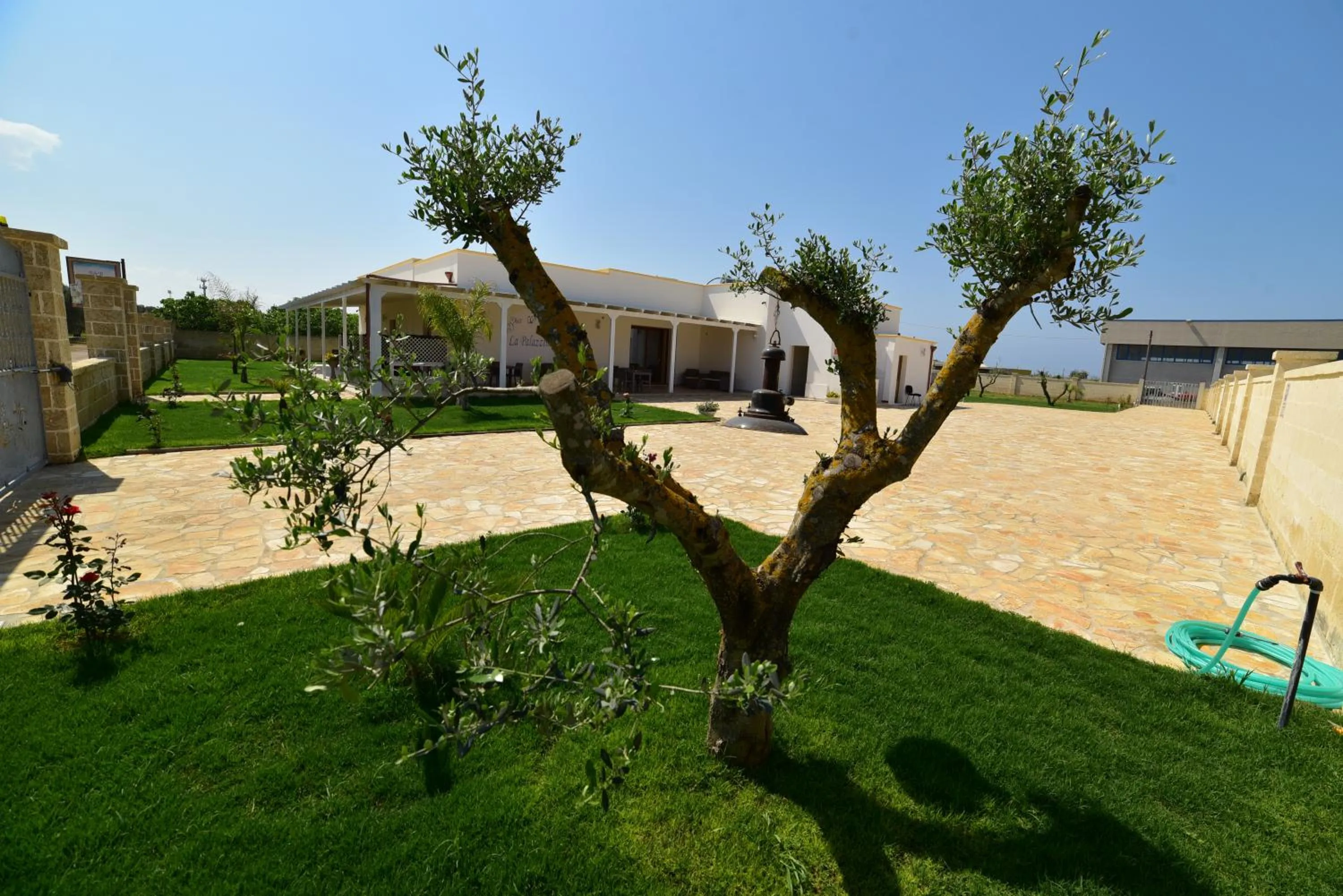 La Palazzina Bed & Breakfast