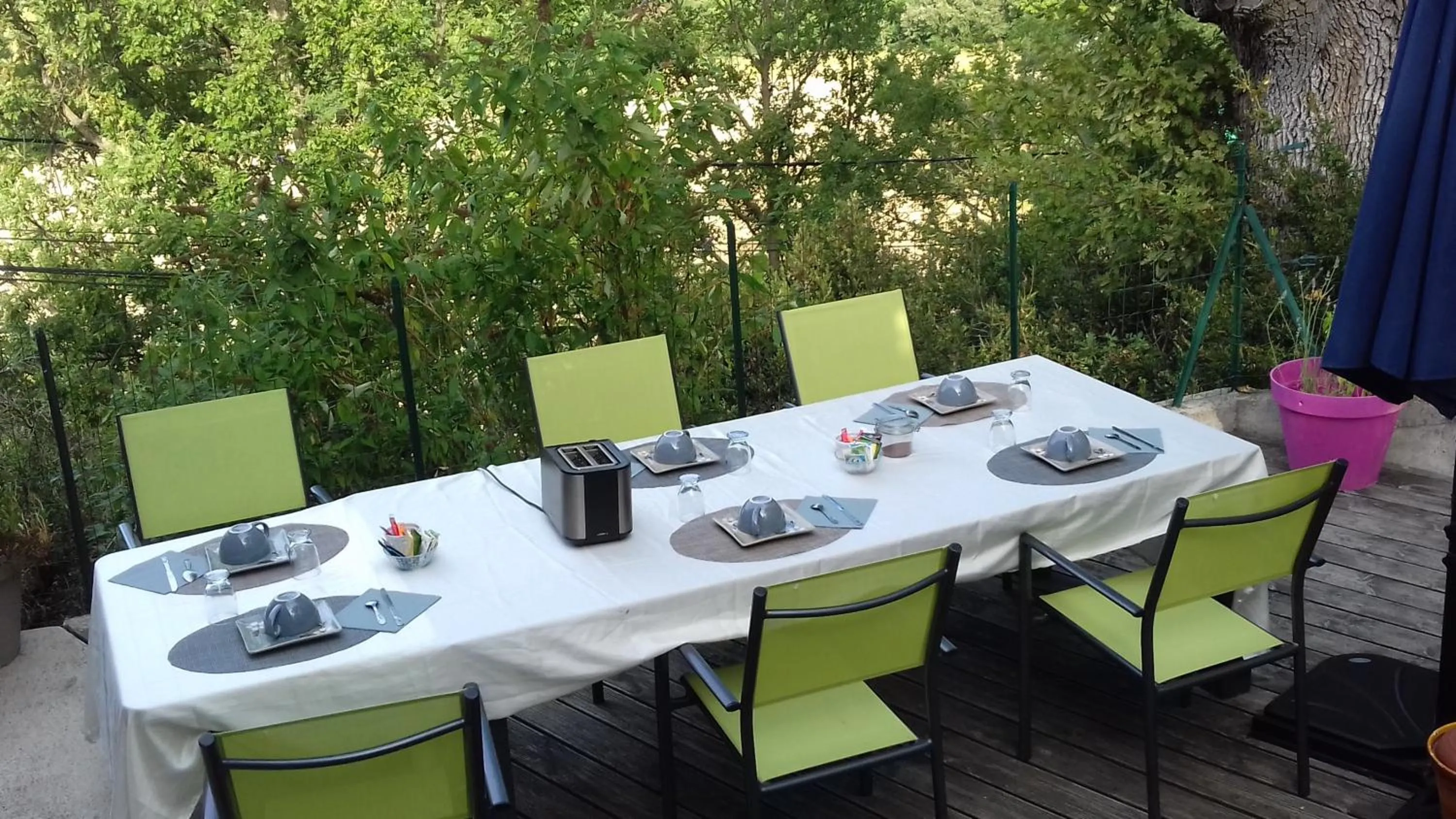 Breakfast in La Bouillarde