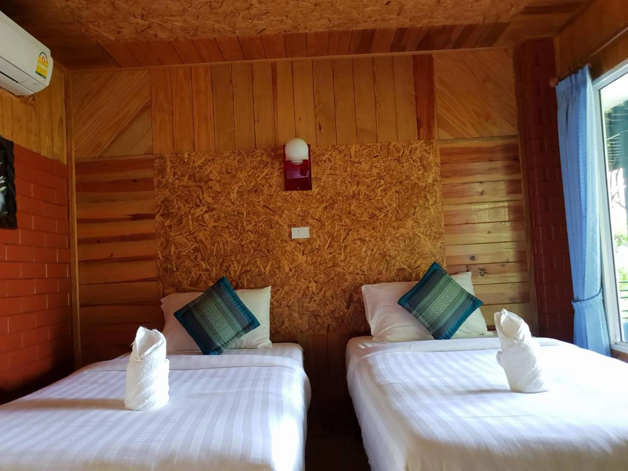 Bedroom, Bed in Baan Suan Hill Resort