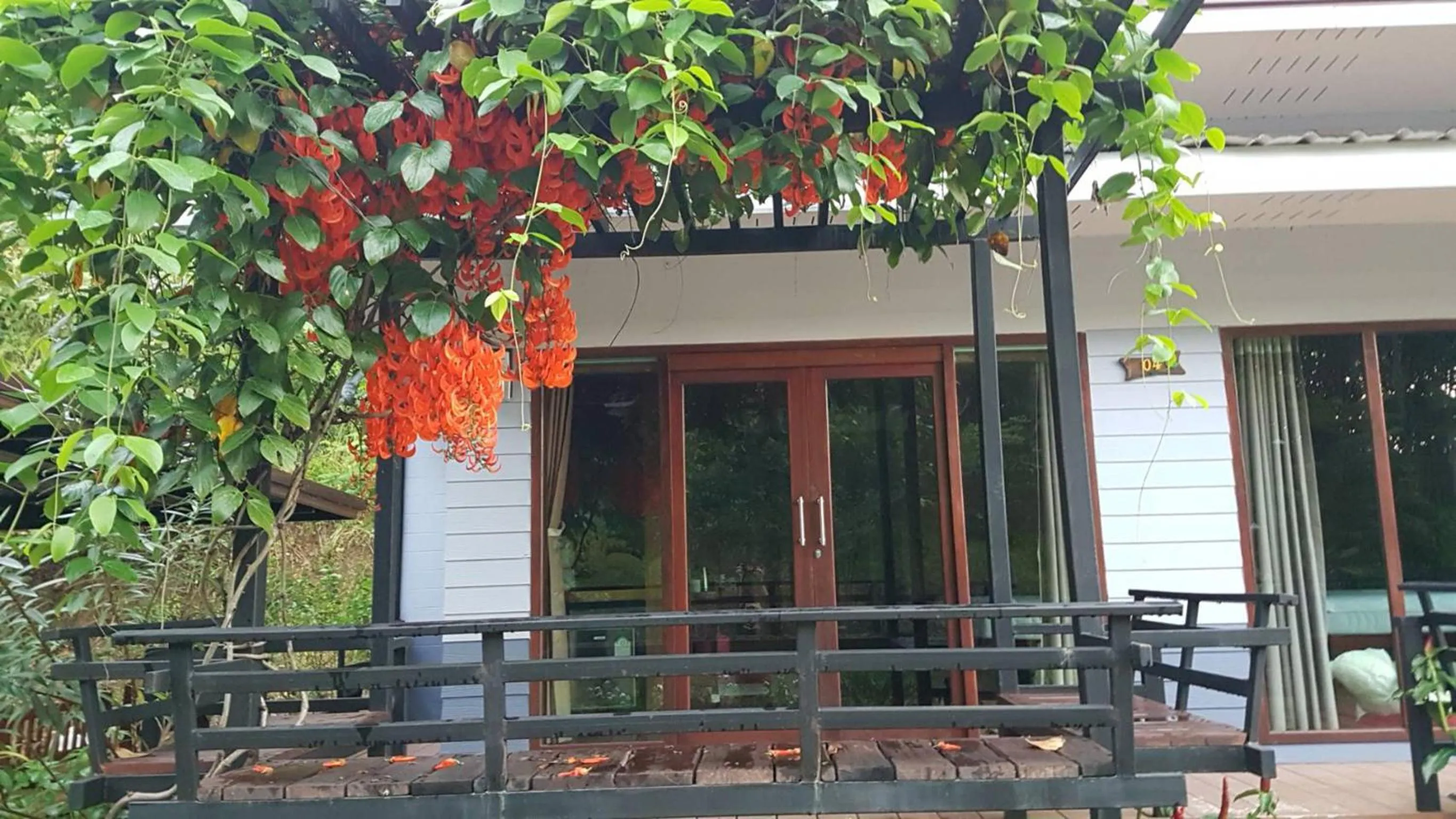 Balcony/Terrace in Baan Suan Hill Resort