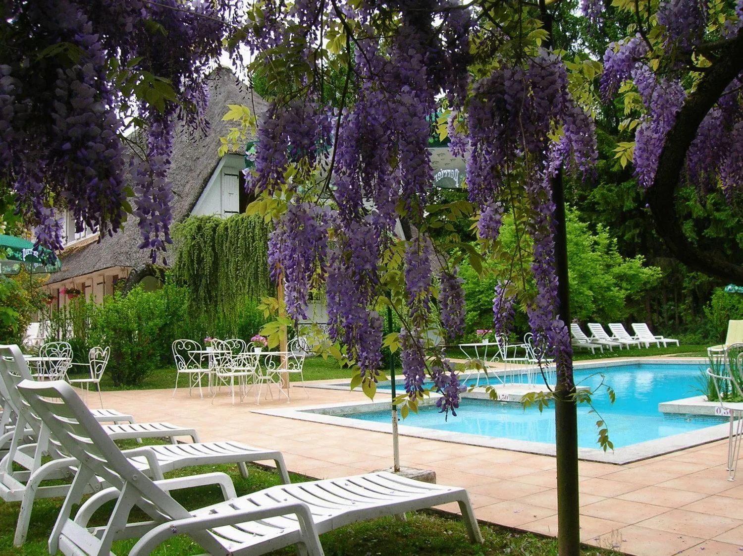 Swimming pool in La Chrissandière