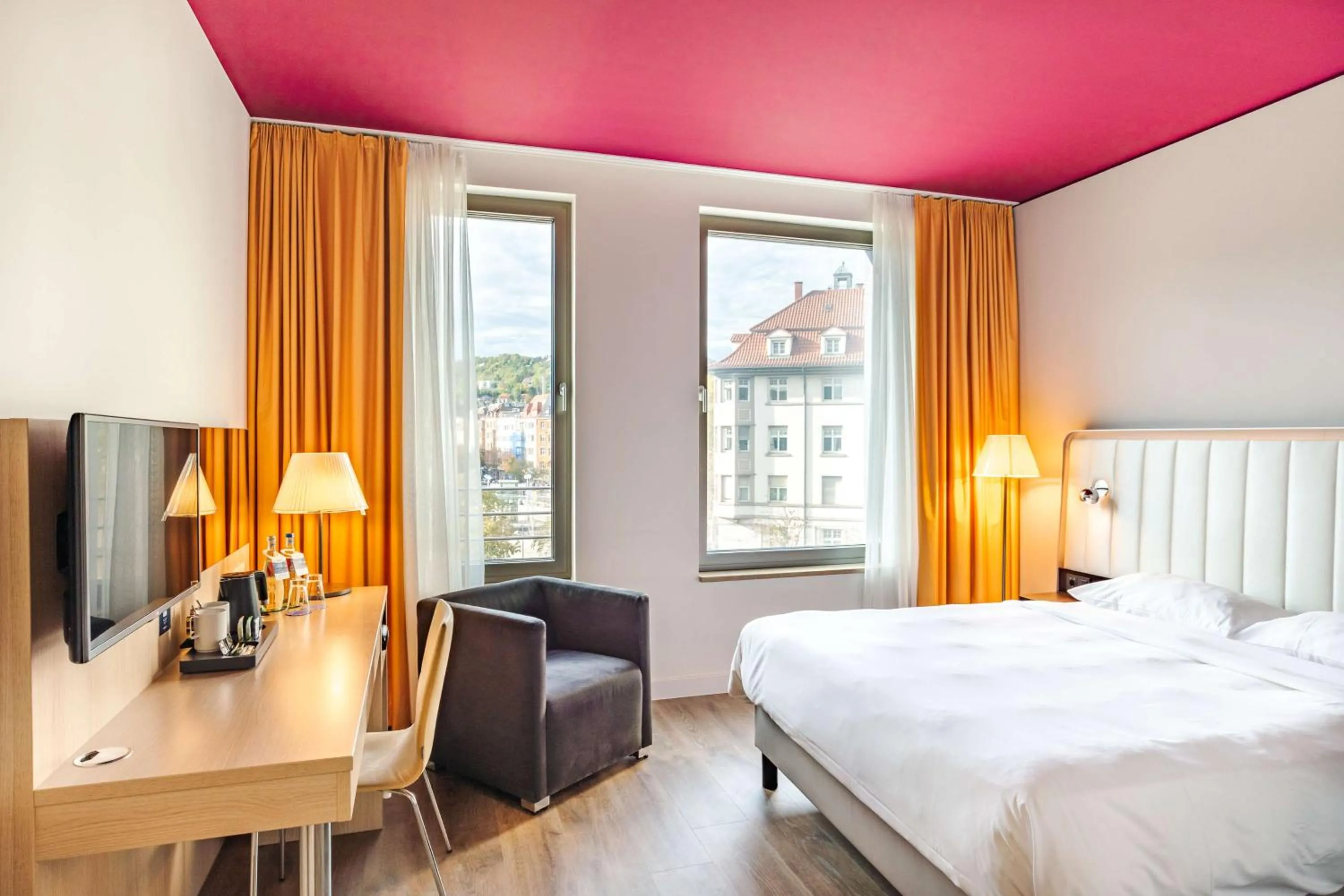 Bedroom, Bed in Park Inn by Radisson Stuttgart