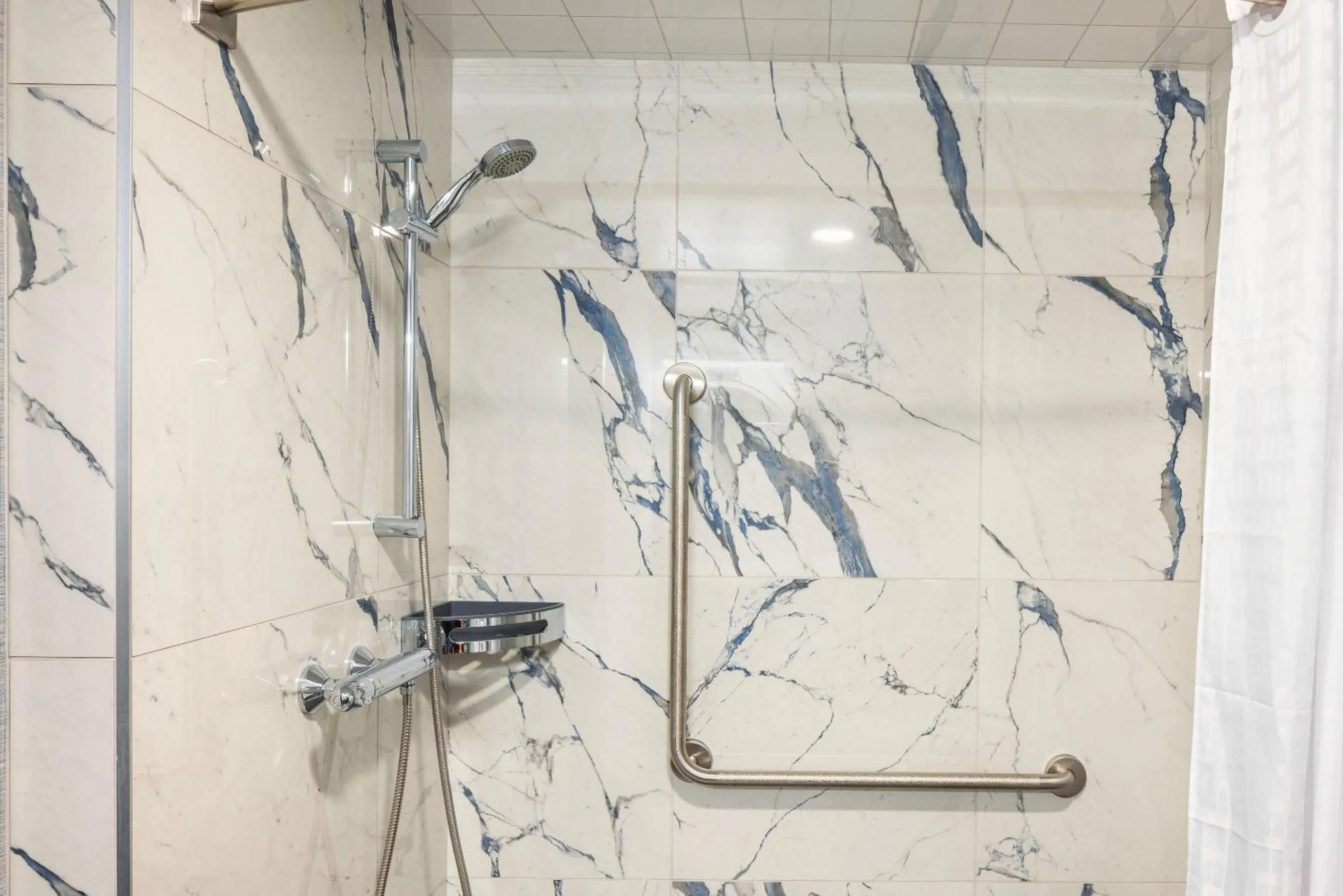 Bedroom in Quality Inn & Suites