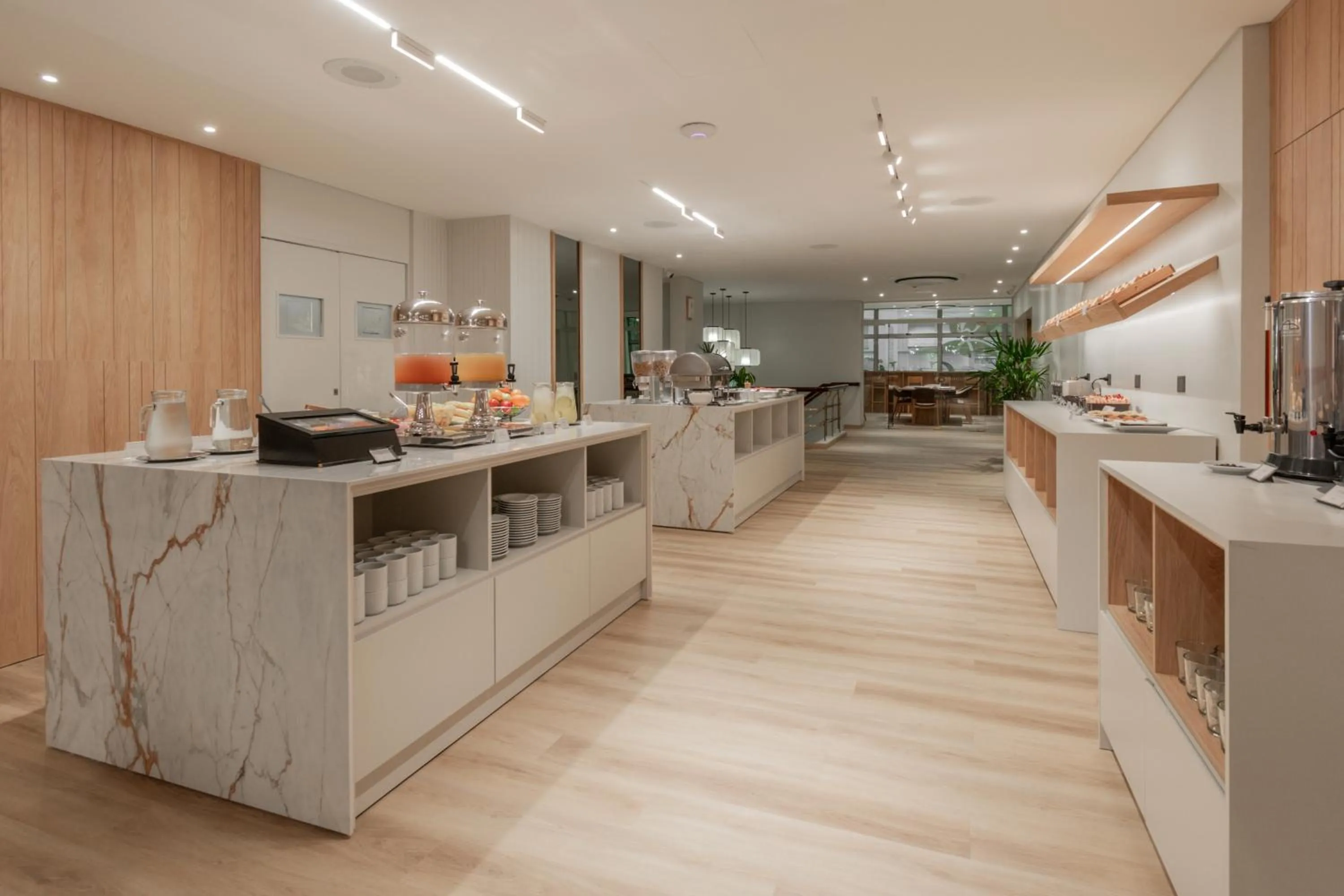 Hotel Solans Carlton