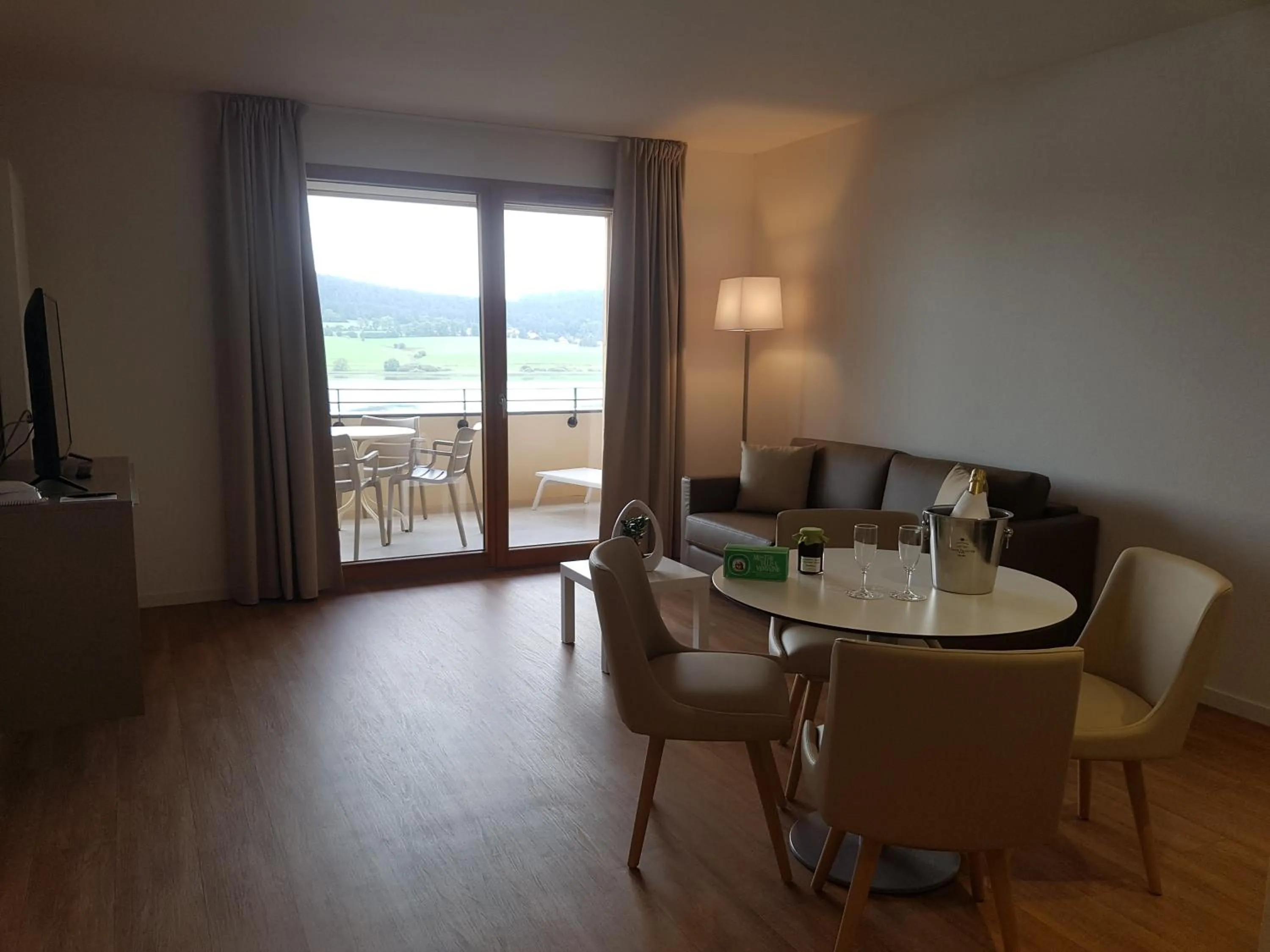 Living room in Hotel Spa Les Rives Sauvages