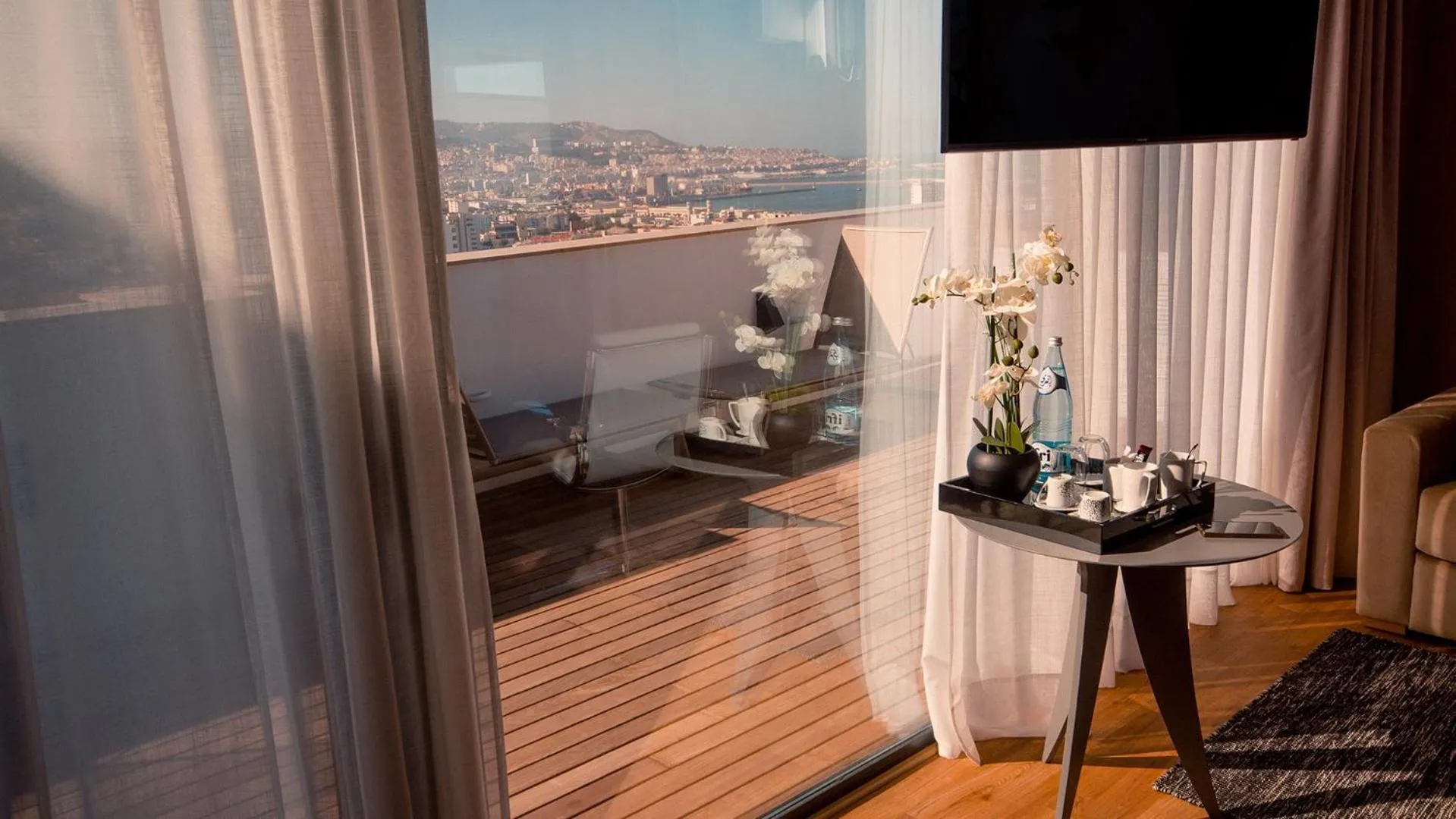 Balcony/Terrace in Lamaraz Hotels