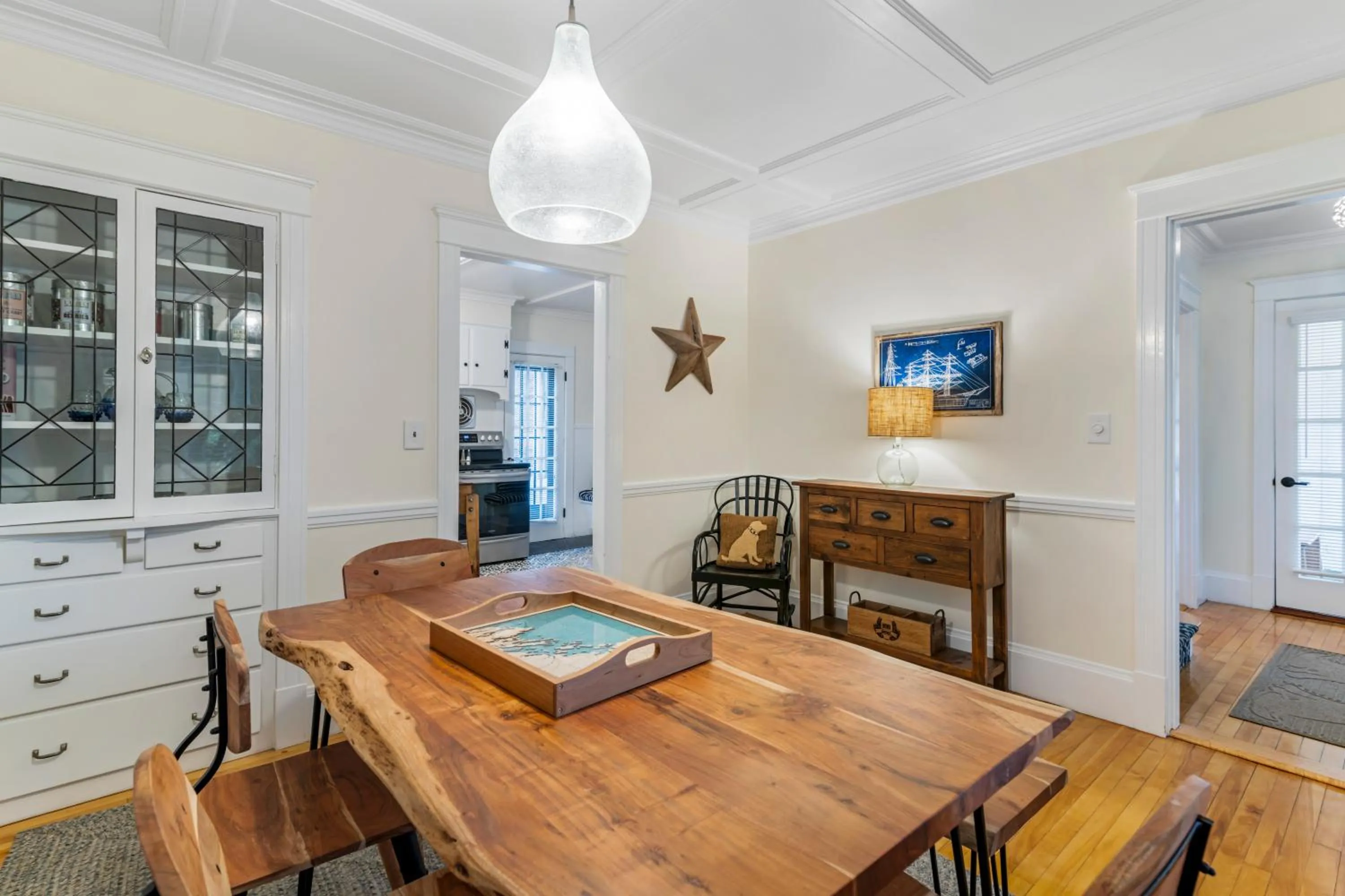 Dining area in The Harraseeket Inn & Event House Freeport Downtown