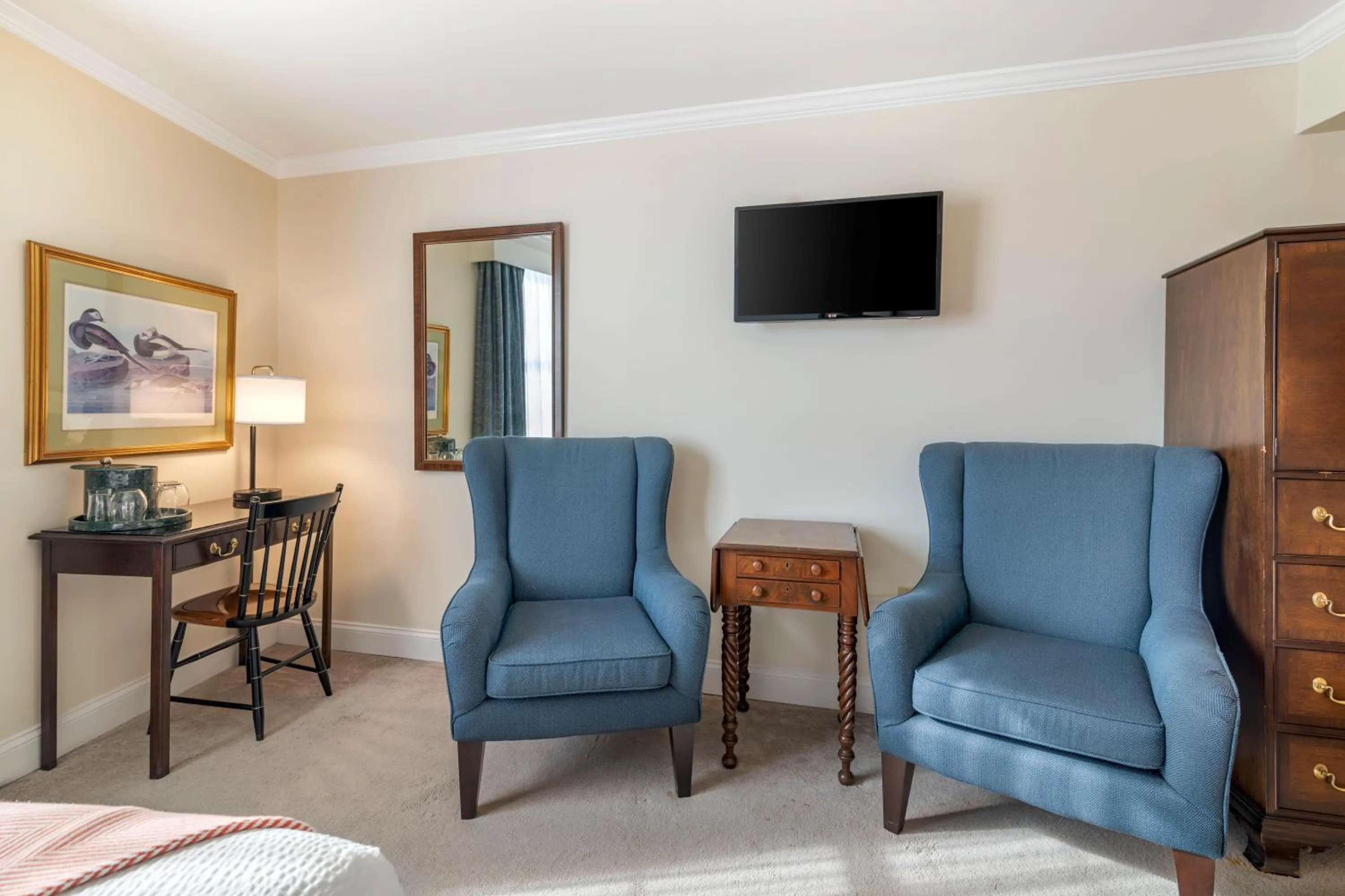 Living room in The Harraseeket Inn & Event House Freeport Downtown