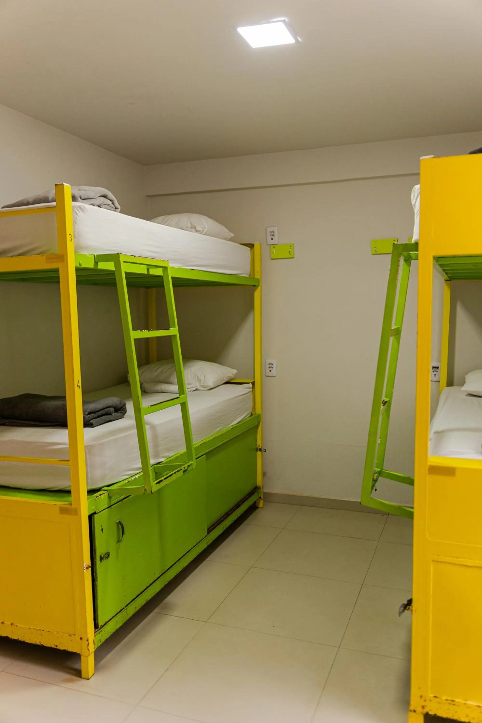 Bedroom, Bed in Che Lagarto Hostel Ilha Grande