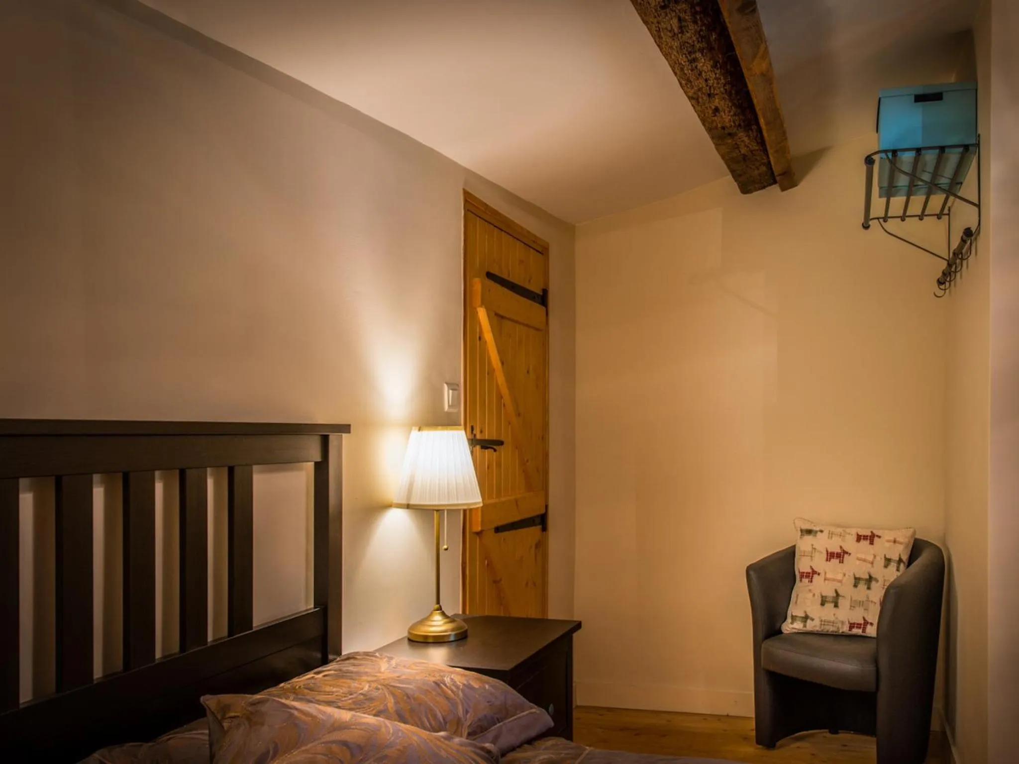 Bedroom, Bed in Chateau Le Retail