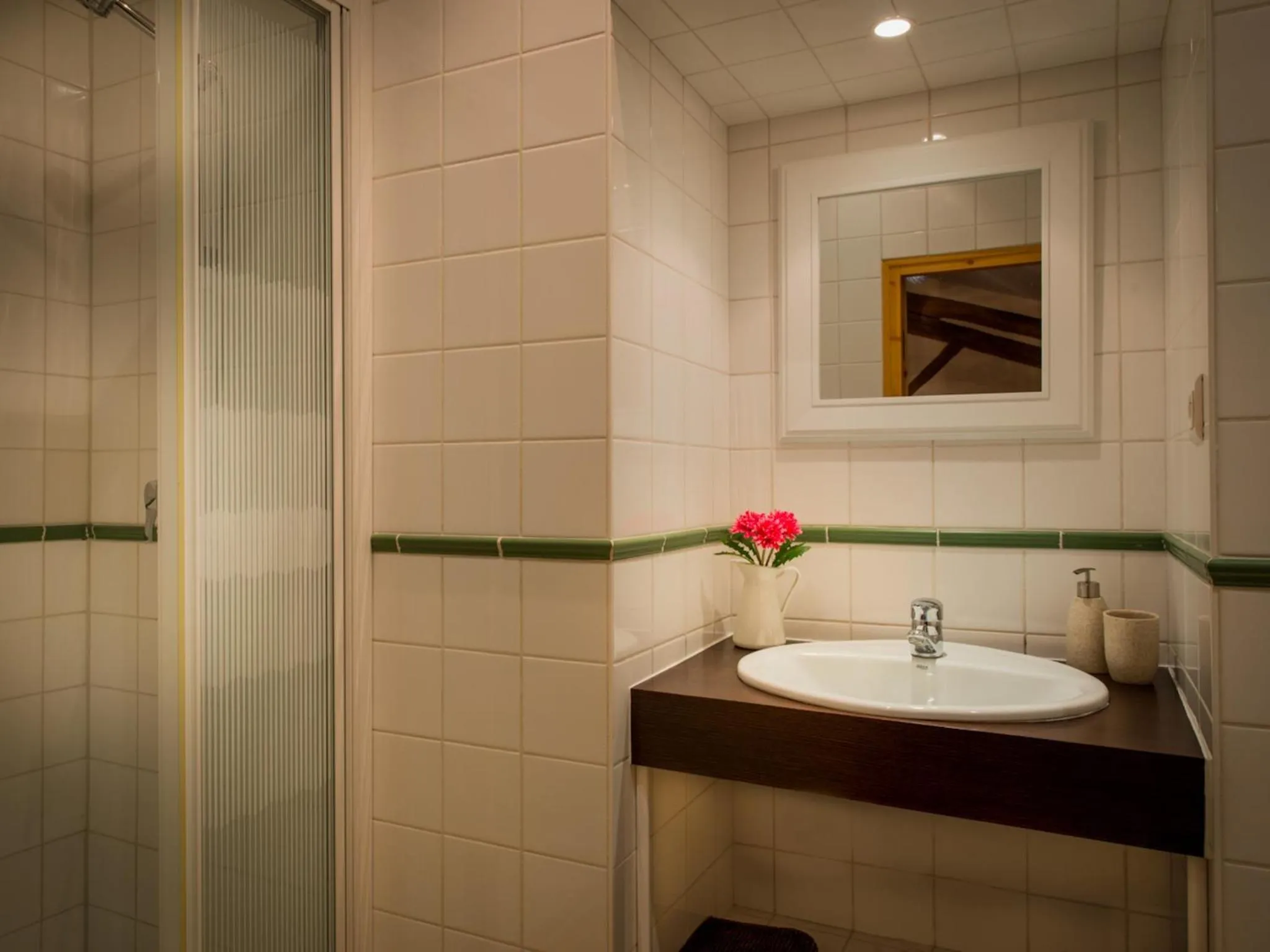 Bathroom in Chateau Le Retail