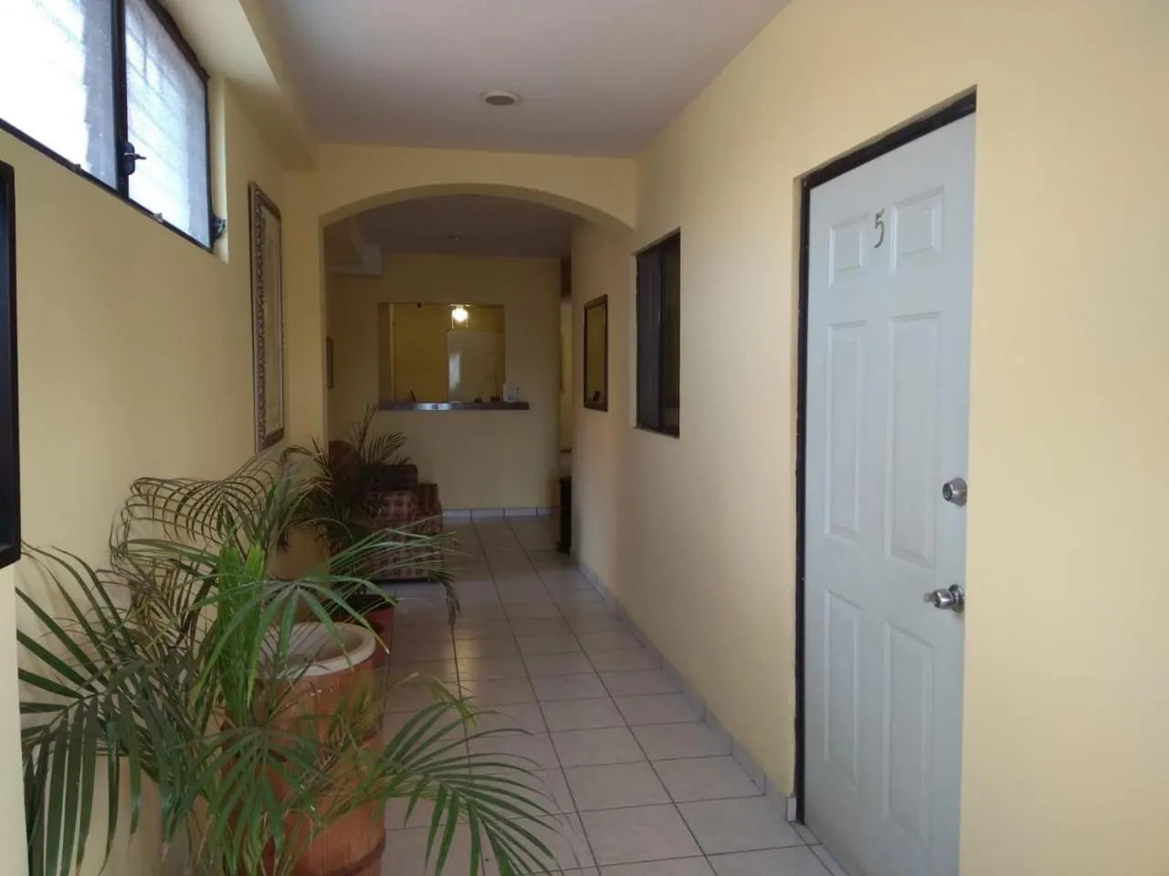 Lobby or reception in El Ejecutivo Aparthotel