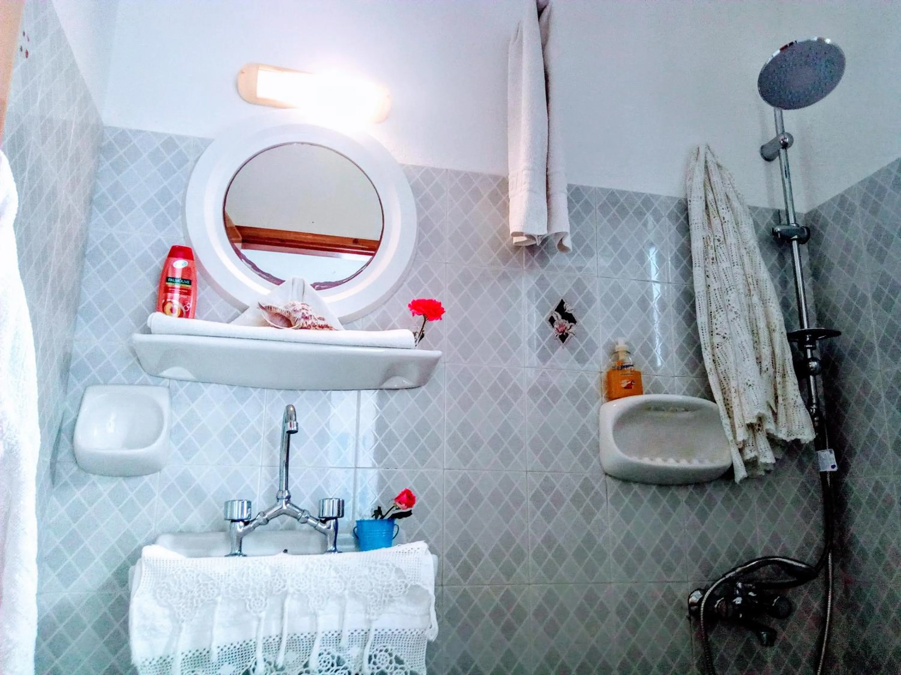Bathroom in Paradisso Studios