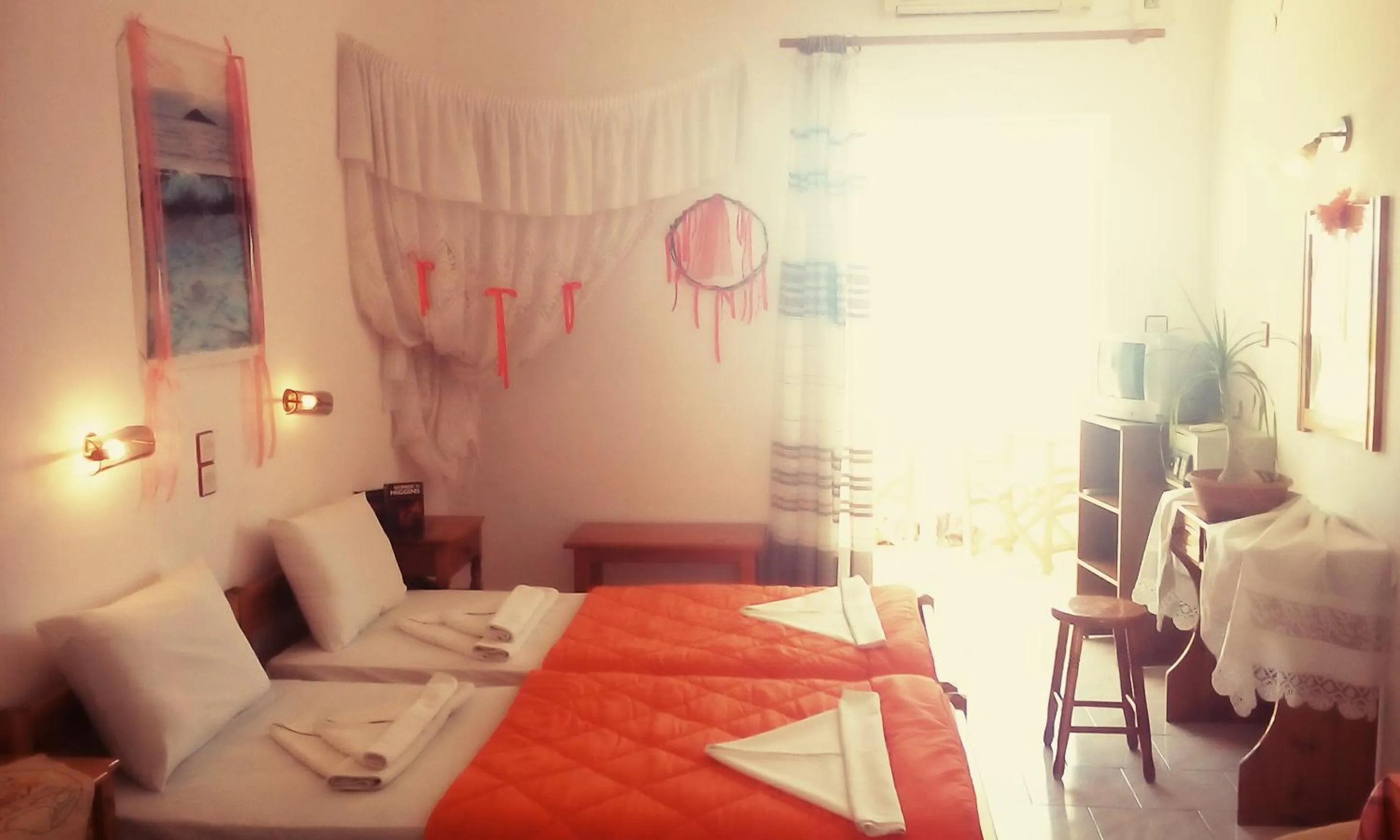 Bed in Paradisso Studios