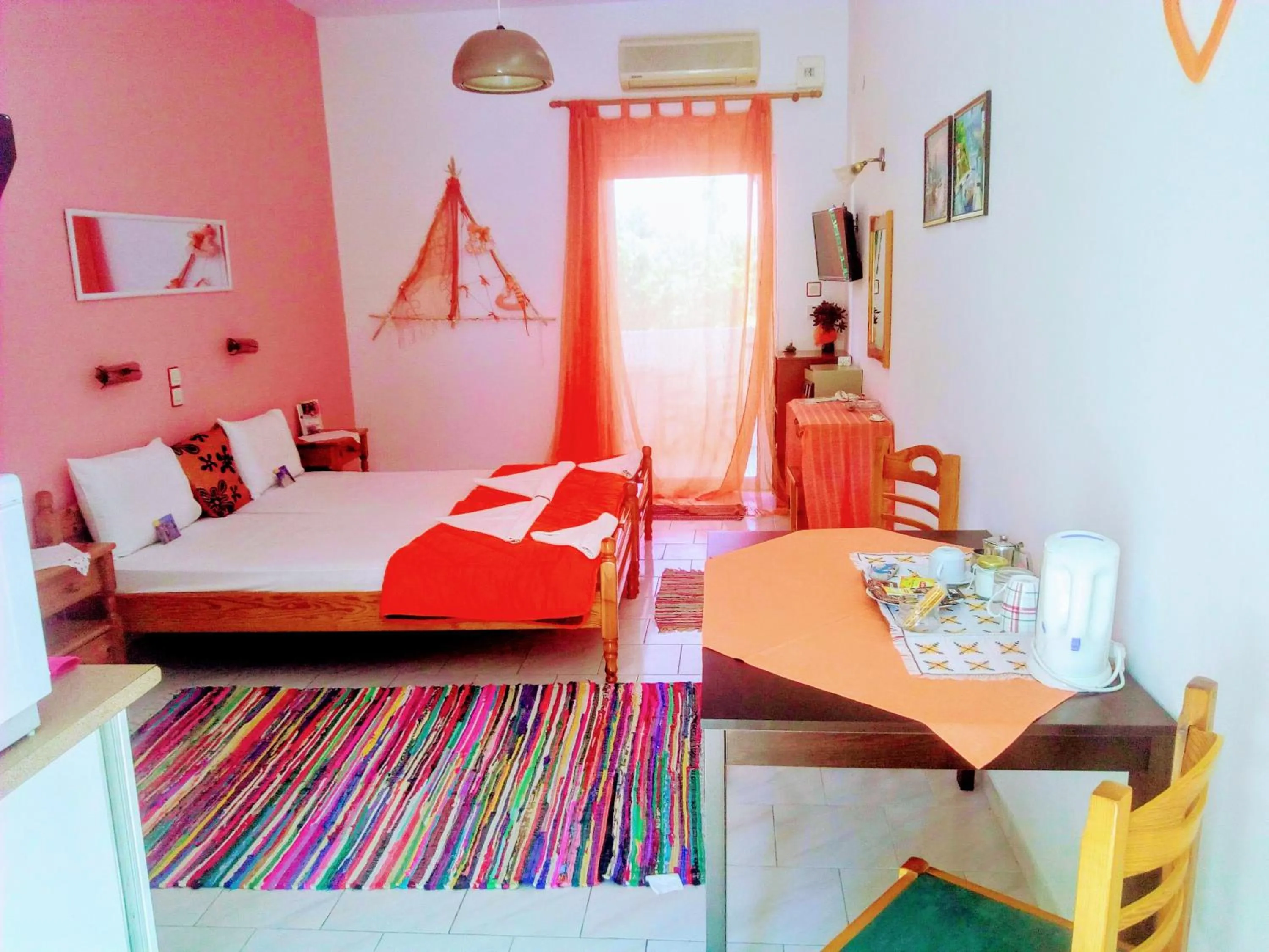 Bedroom, Bed in Paradisso Studios