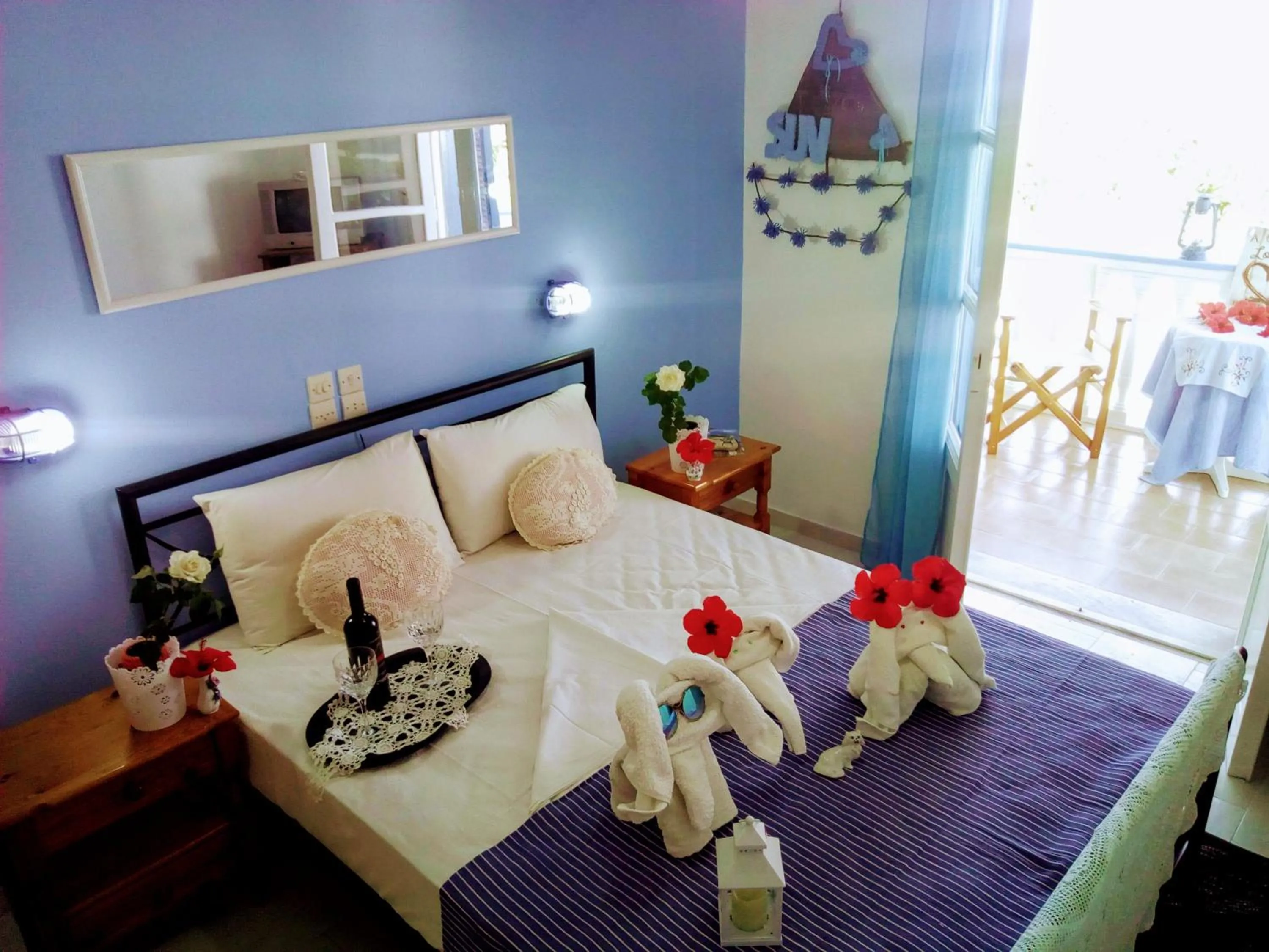 Bed in Paradisso Studios