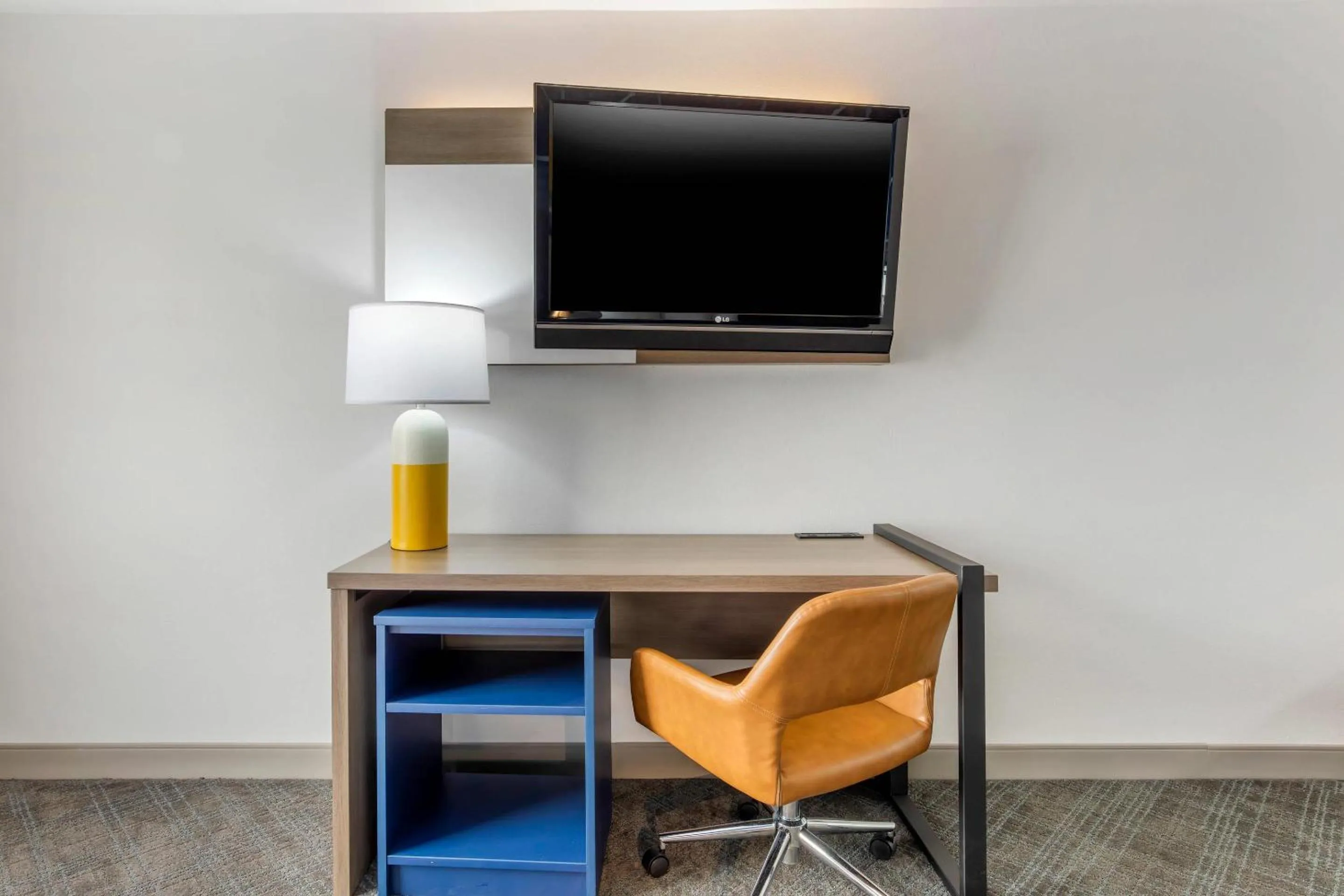 Bedroom in Comfort Inn & Suites Irving Las Colinas DFW