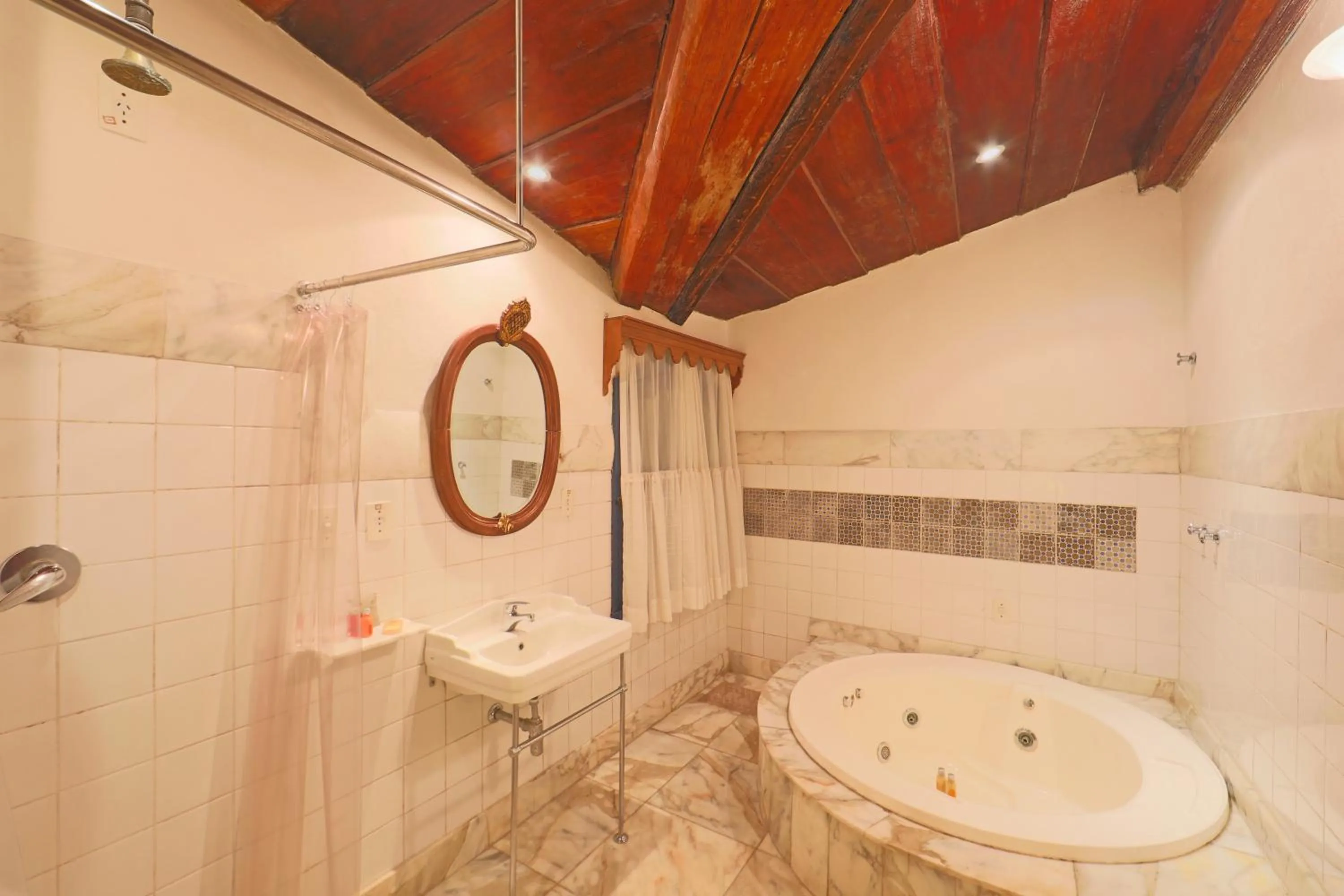 Shower in Pousada do Amparo