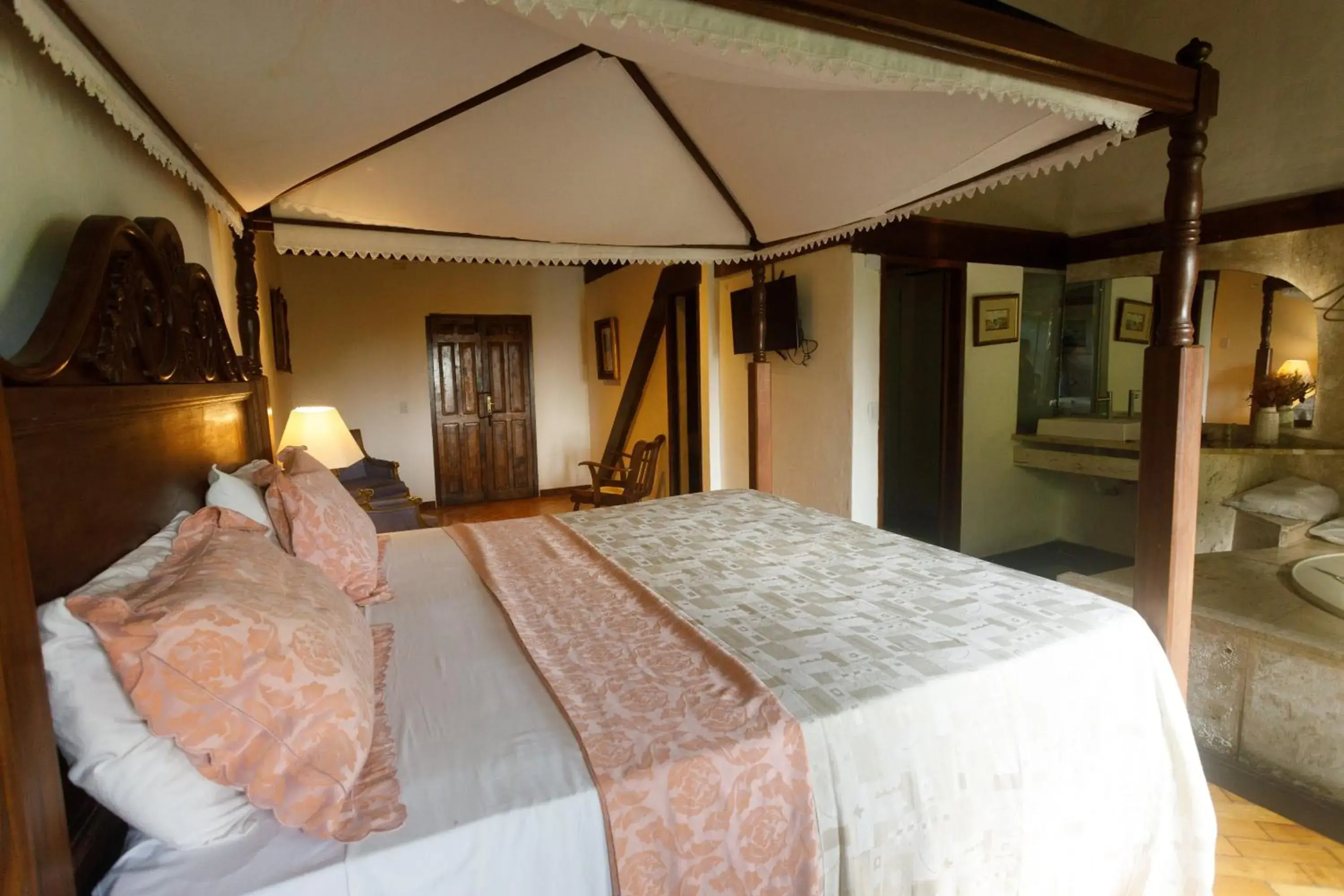 King Room with Spa Bath - single occupancy in Pousada do Amparo King Room with Spa Bath - single occupancy in Pousada do Amparo