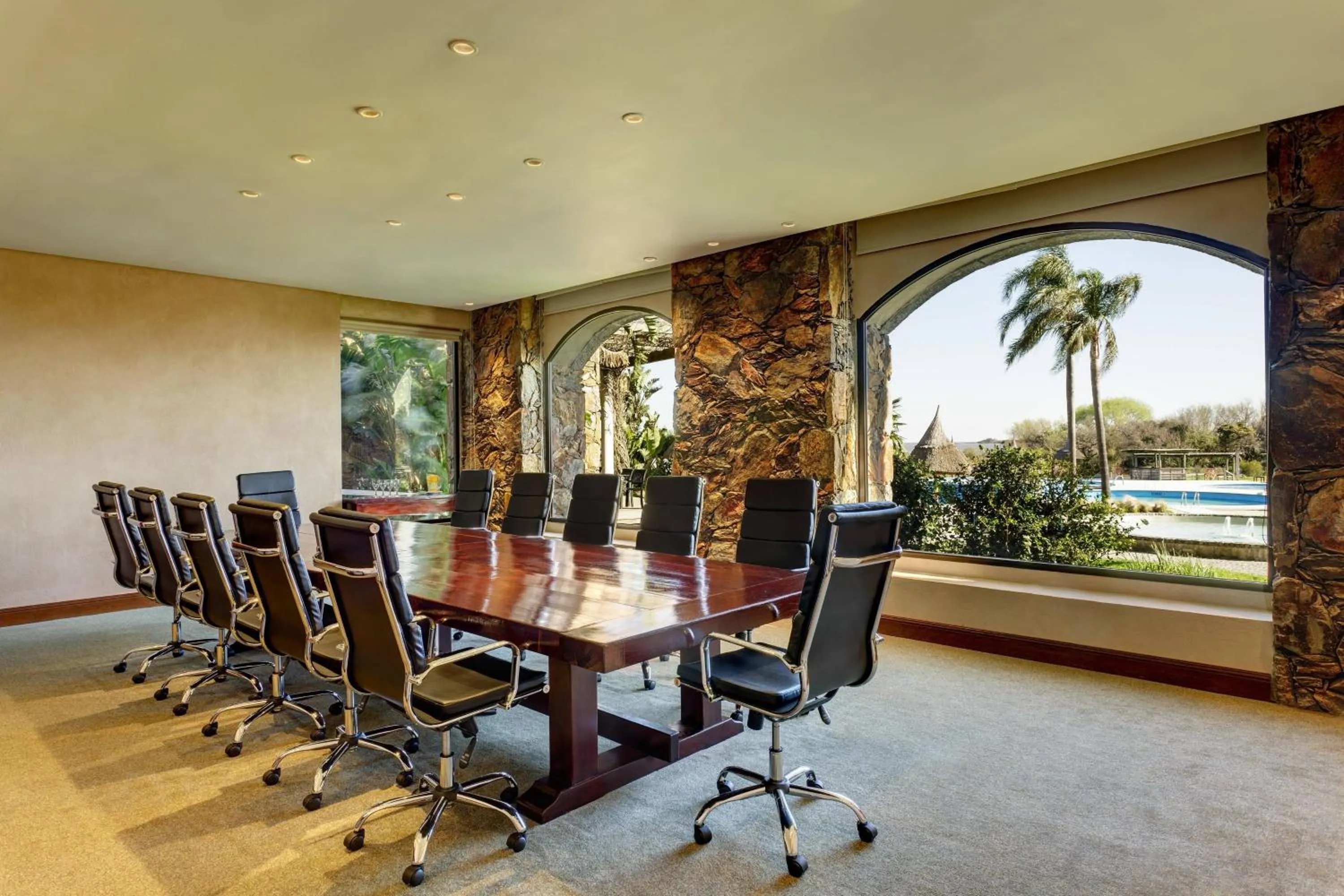 Meeting/conference room in Sheraton Colonia Golf & Spa Resort