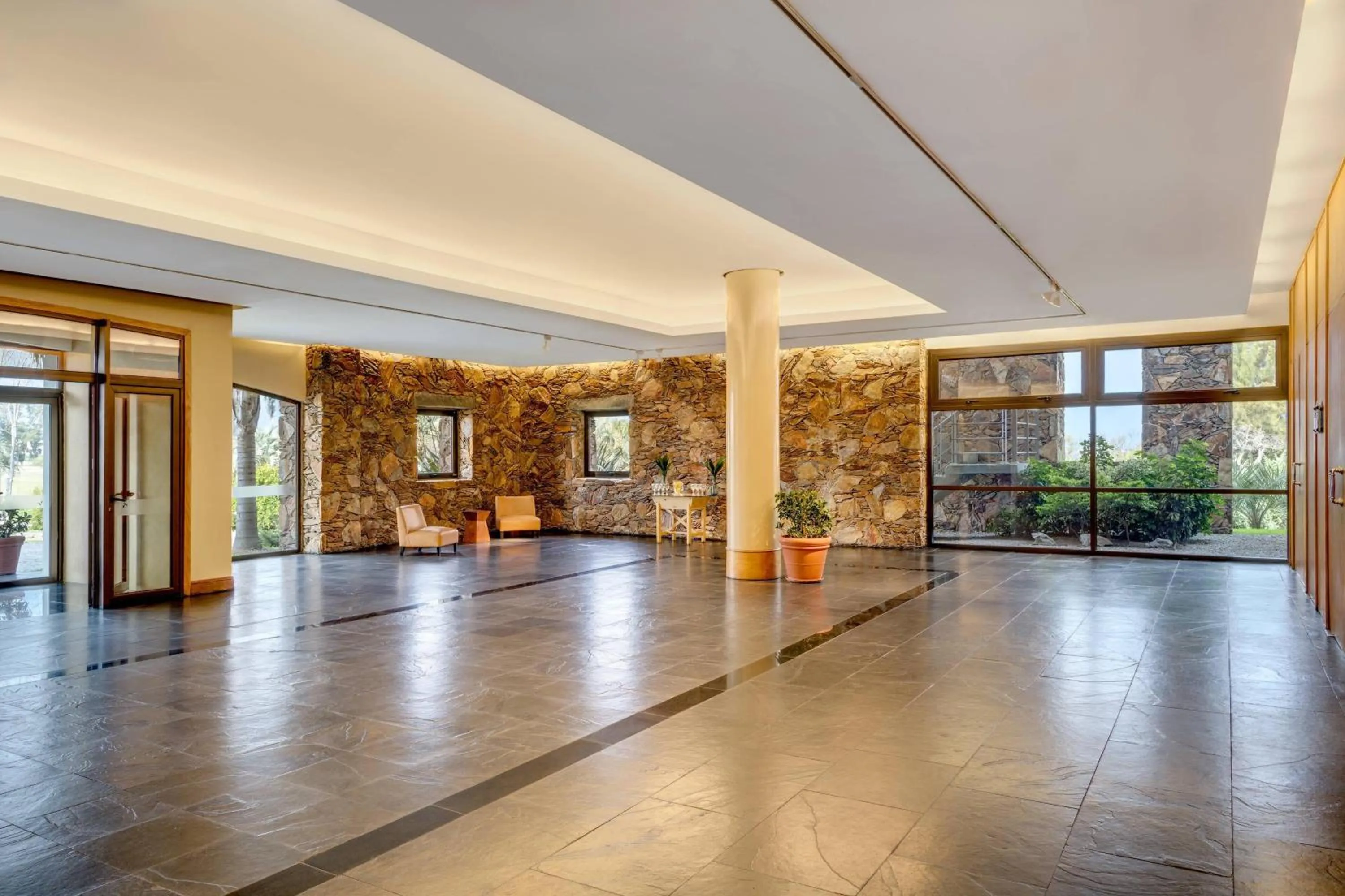 Meeting/conference room in Sheraton Colonia Golf & Spa Resort