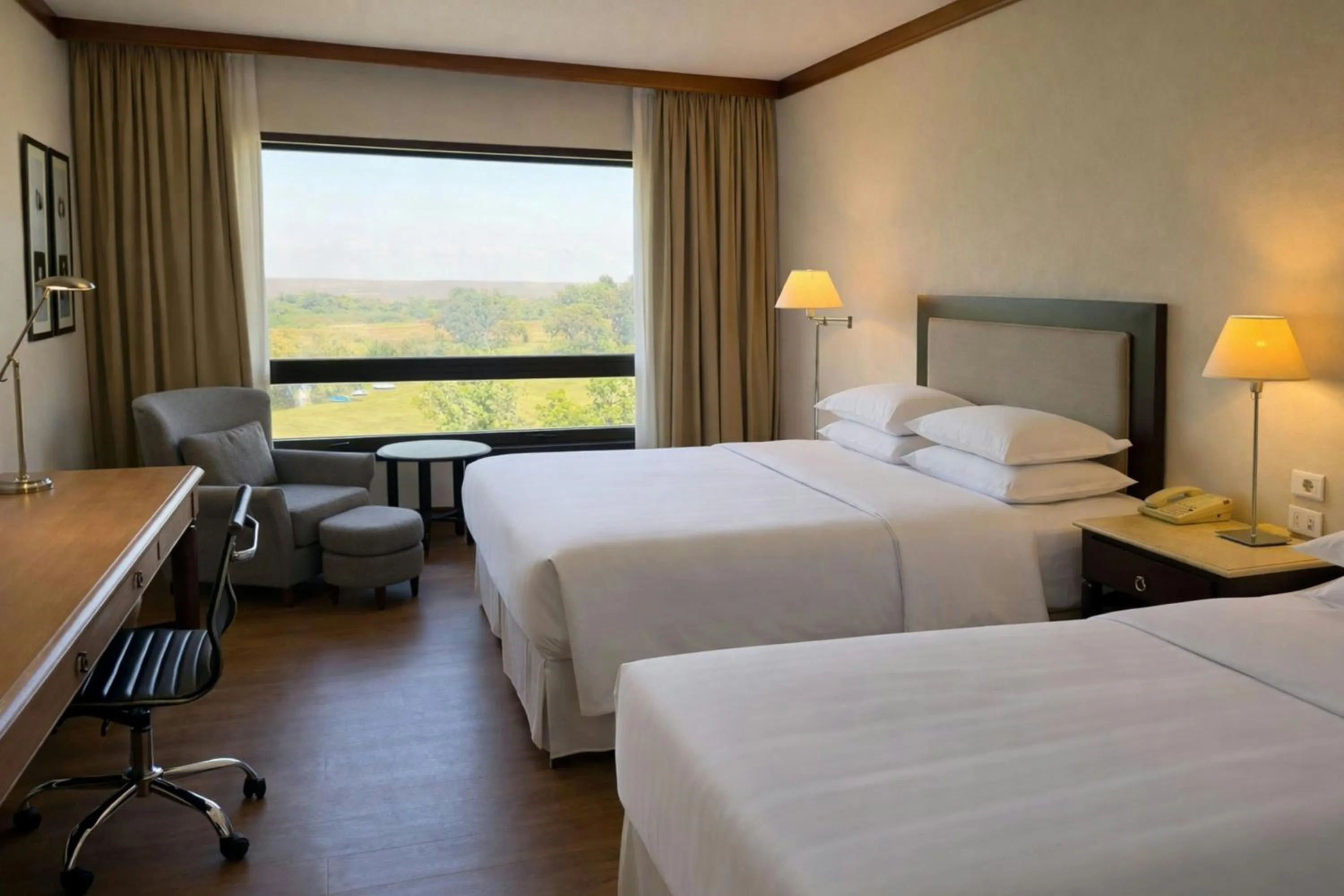 Photo of the whole room, Bed in Sheraton Colonia Golf & Spa Resort