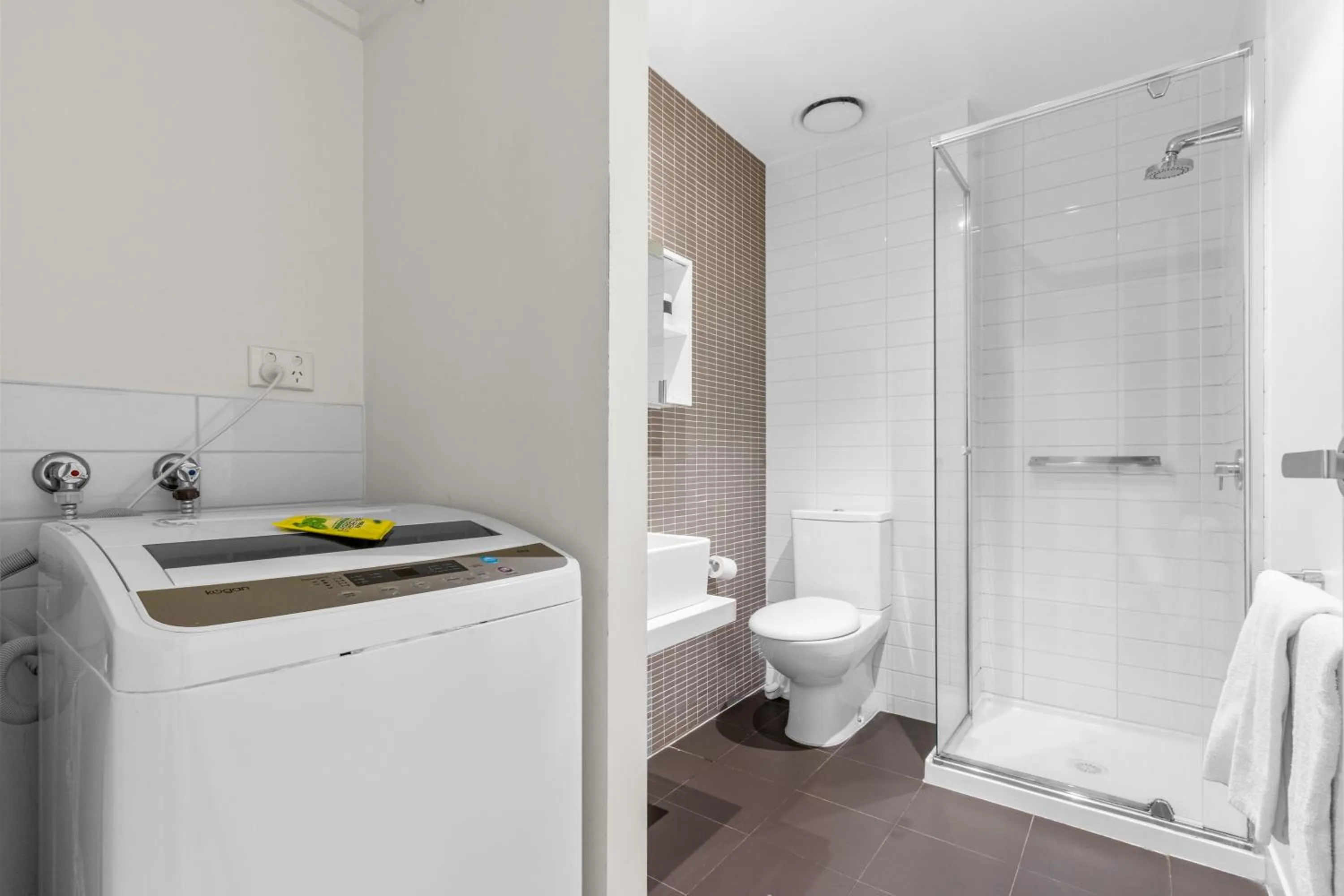 Comfort Apartments on Elizabeth